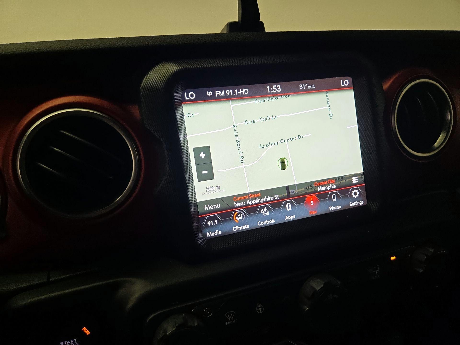 Thumbnail: 2020 Jeep Wrangler - 14