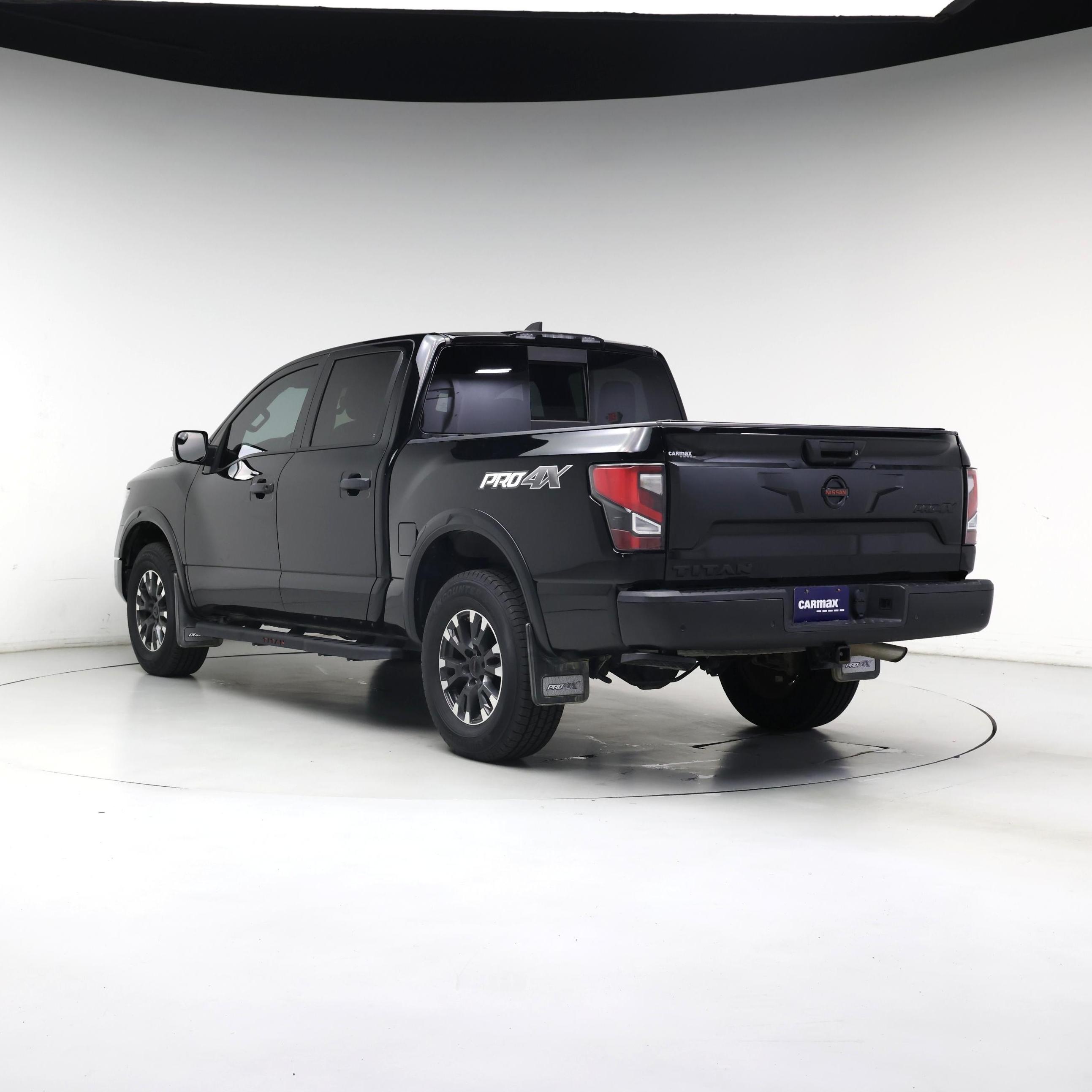 Thumbnail: 2022 Nissan Titan - 2