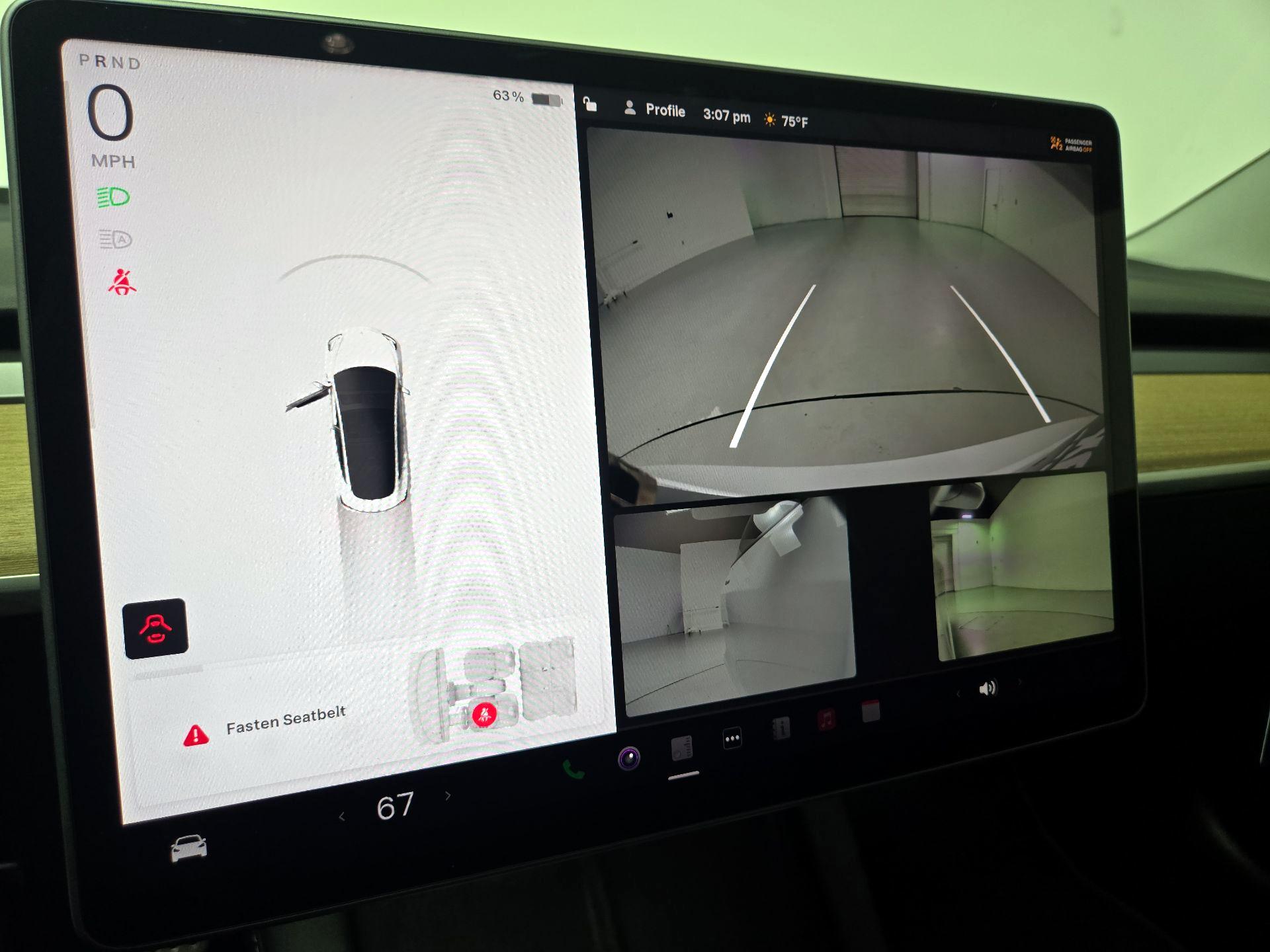 Thumbnail: 2022 Tesla Model 3 - 14