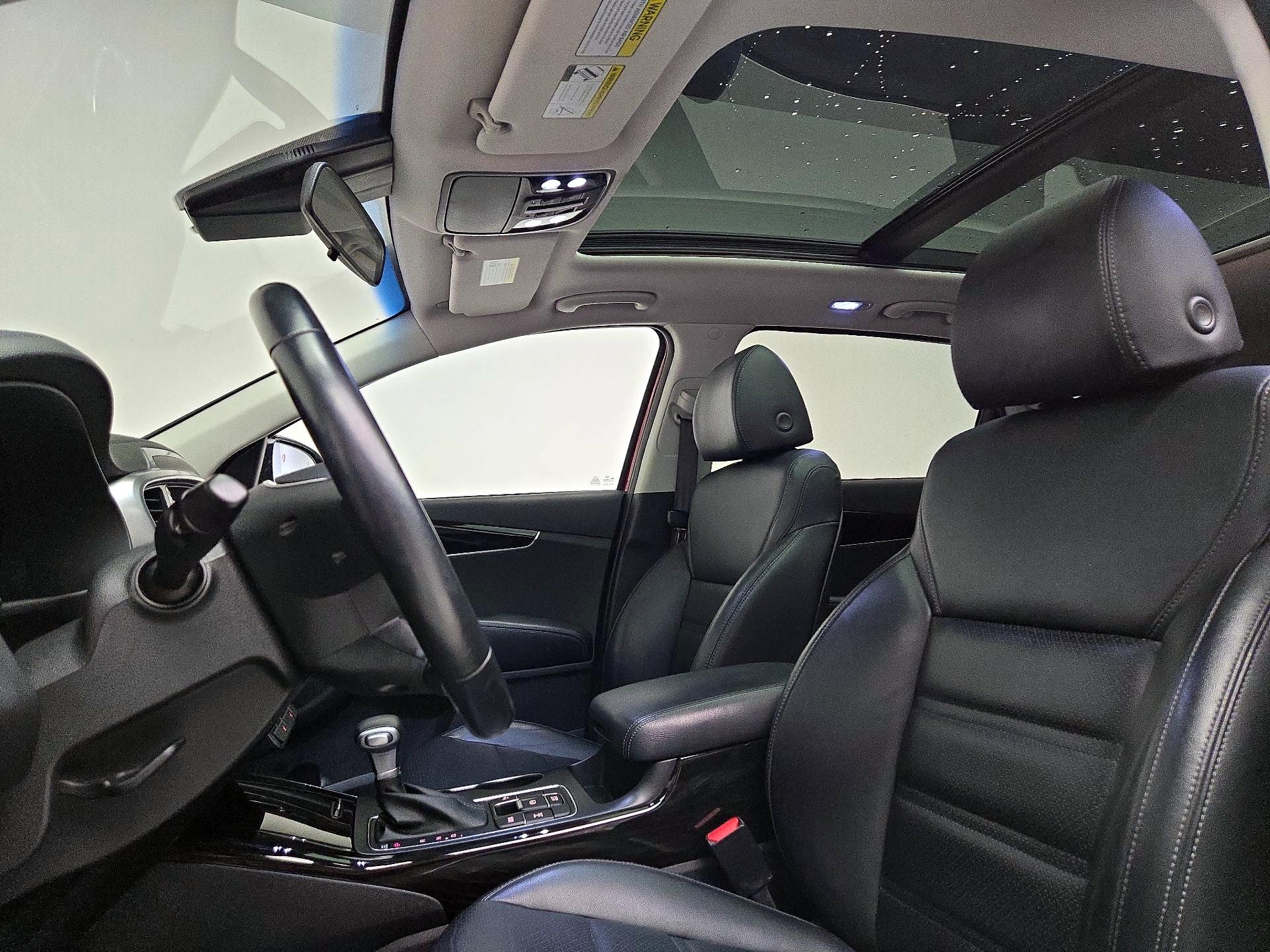 Thumbnail: 2020 Kia Sorento - 19