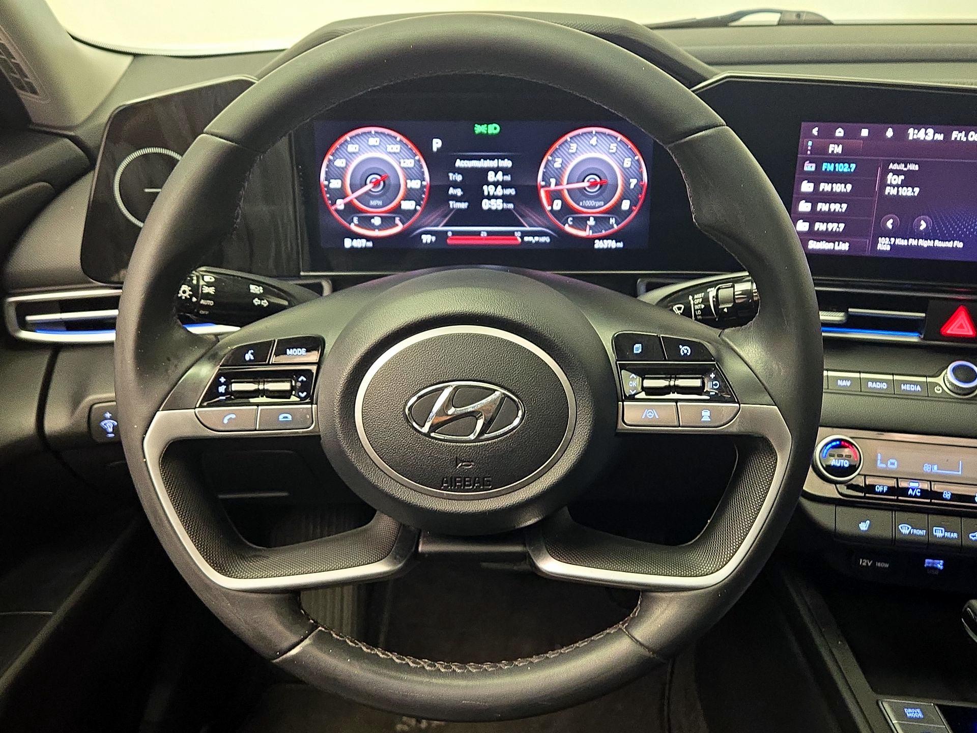 Thumbnail: 2023 Hyundai Elantra - 10