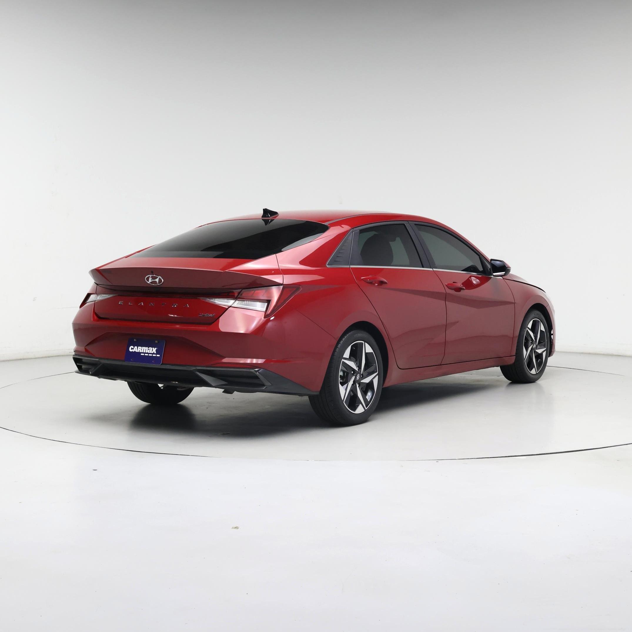 Thumbnail: 2023 Hyundai Elantra - 8