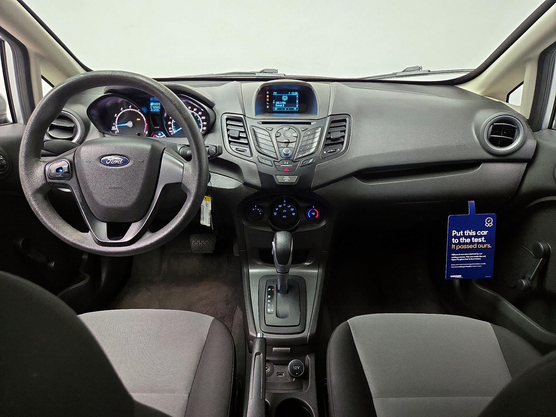 Thumbnail: 2016 Ford Fiesta - 9