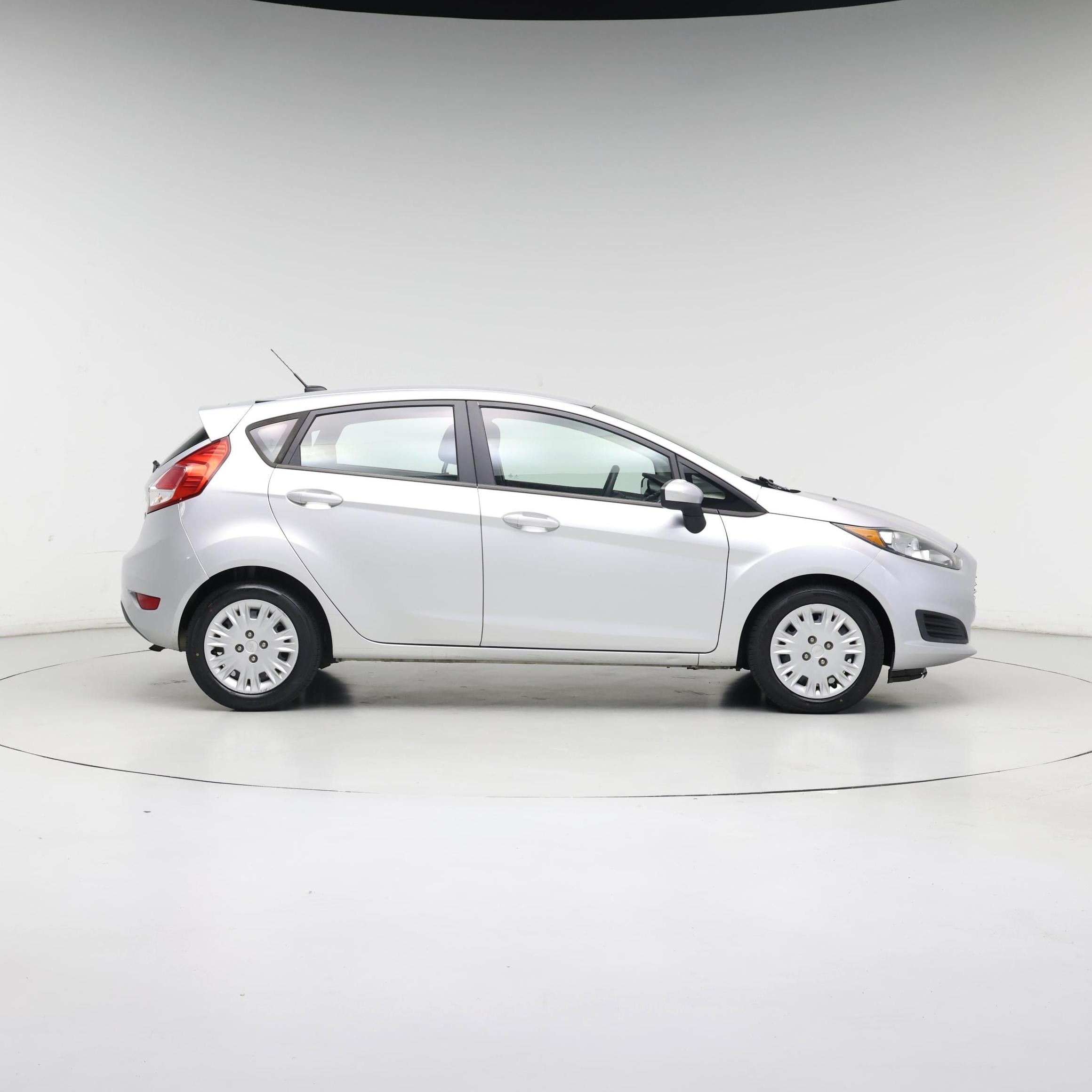 Thumbnail: 2016 Ford Fiesta - 7