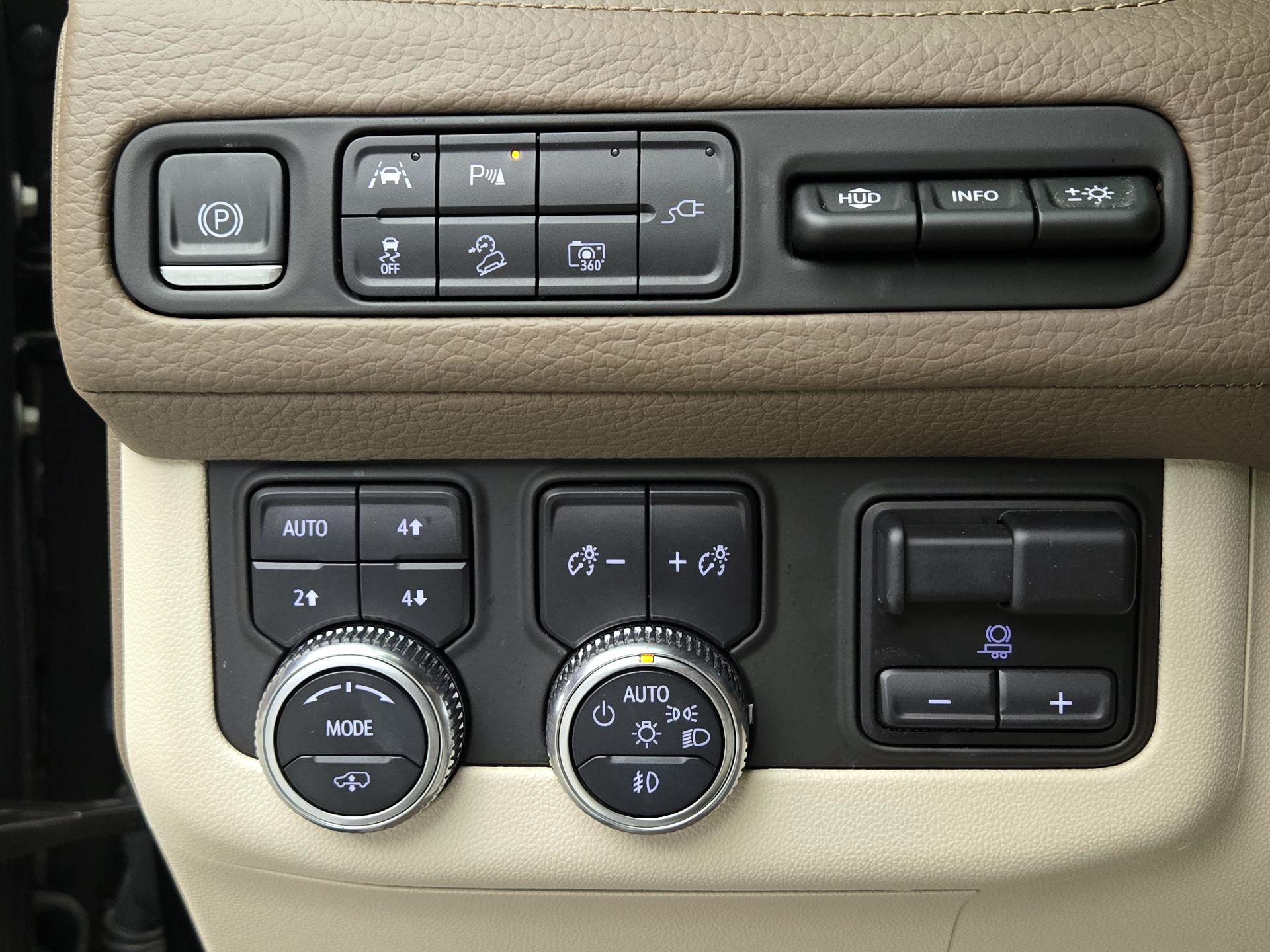 Thumbnail: 2022 GMC Yukon - 13
