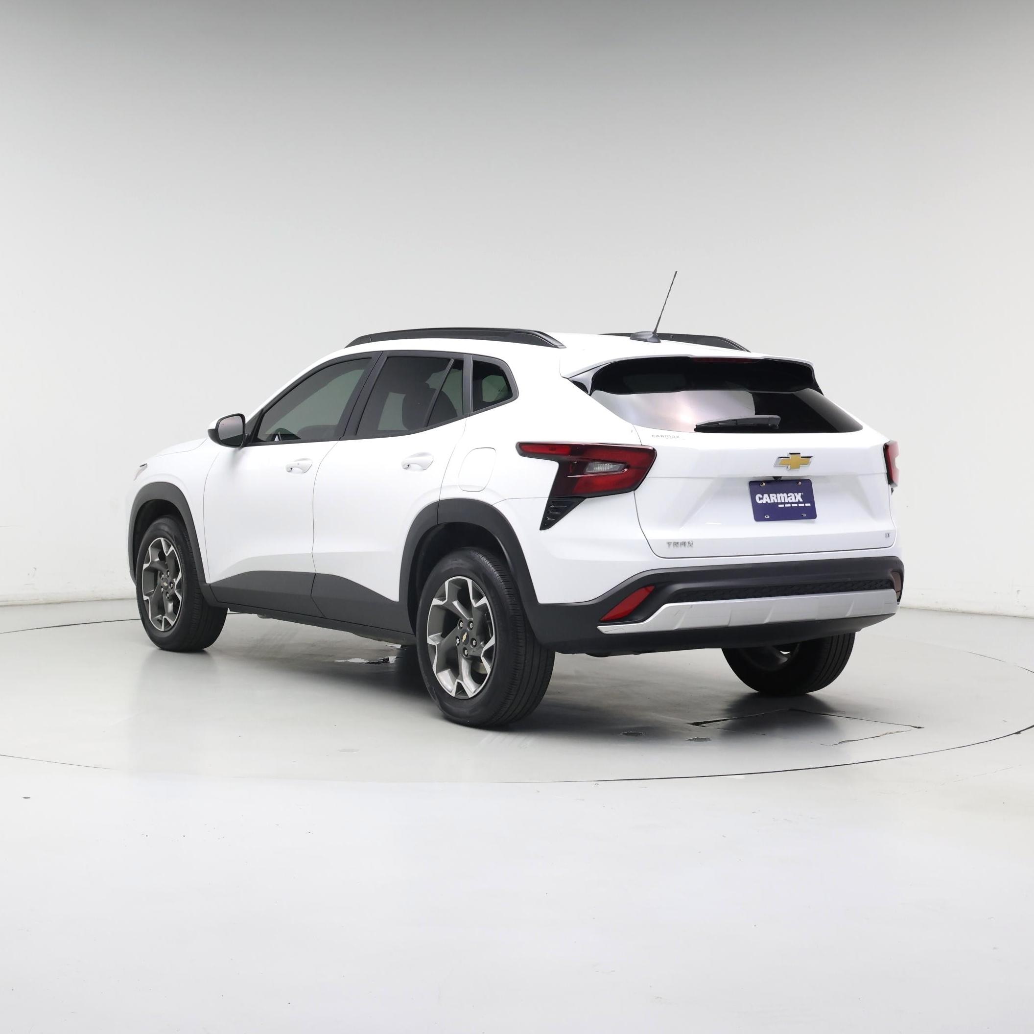 Thumbnail: 2024 Chevrolet Trax - 2
