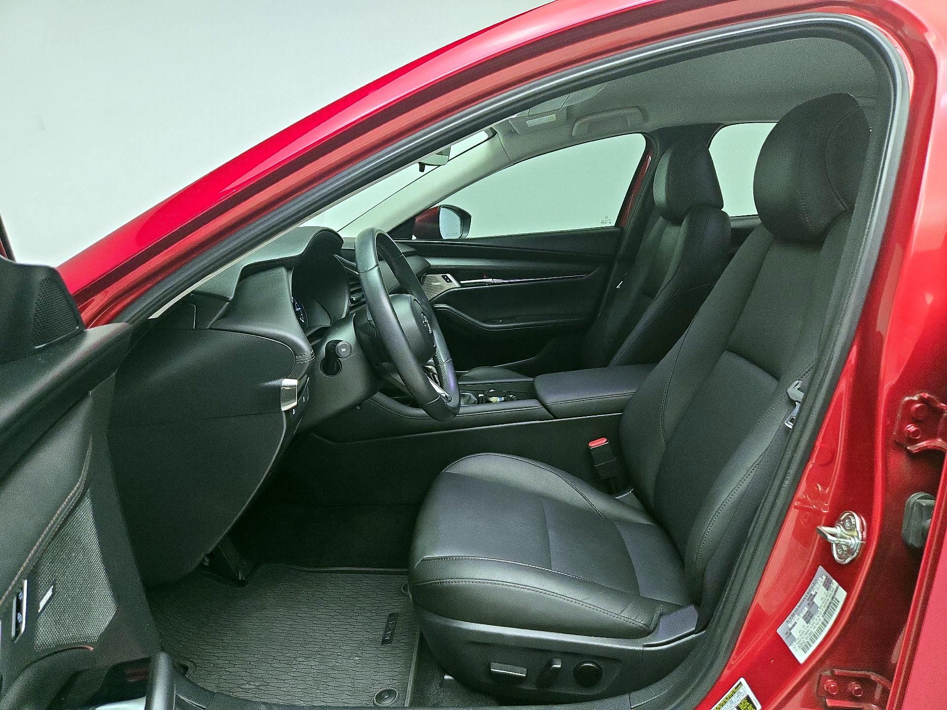 Thumbnail: 2019 Mazda Mazda3 - 11