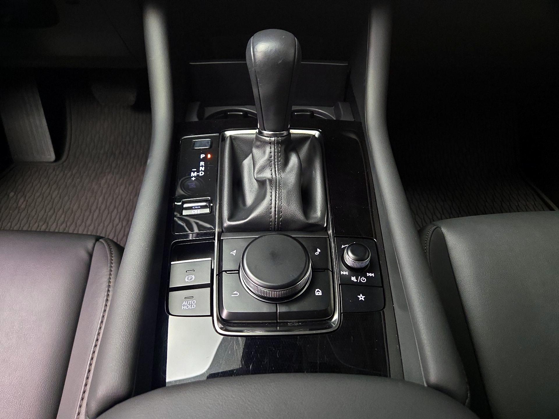 Thumbnail: 2019 Mazda Mazda3 - 17