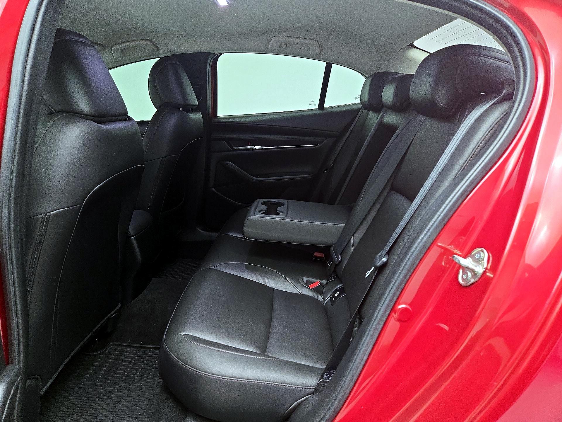 Thumbnail: 2019 Mazda Mazda3 - 19