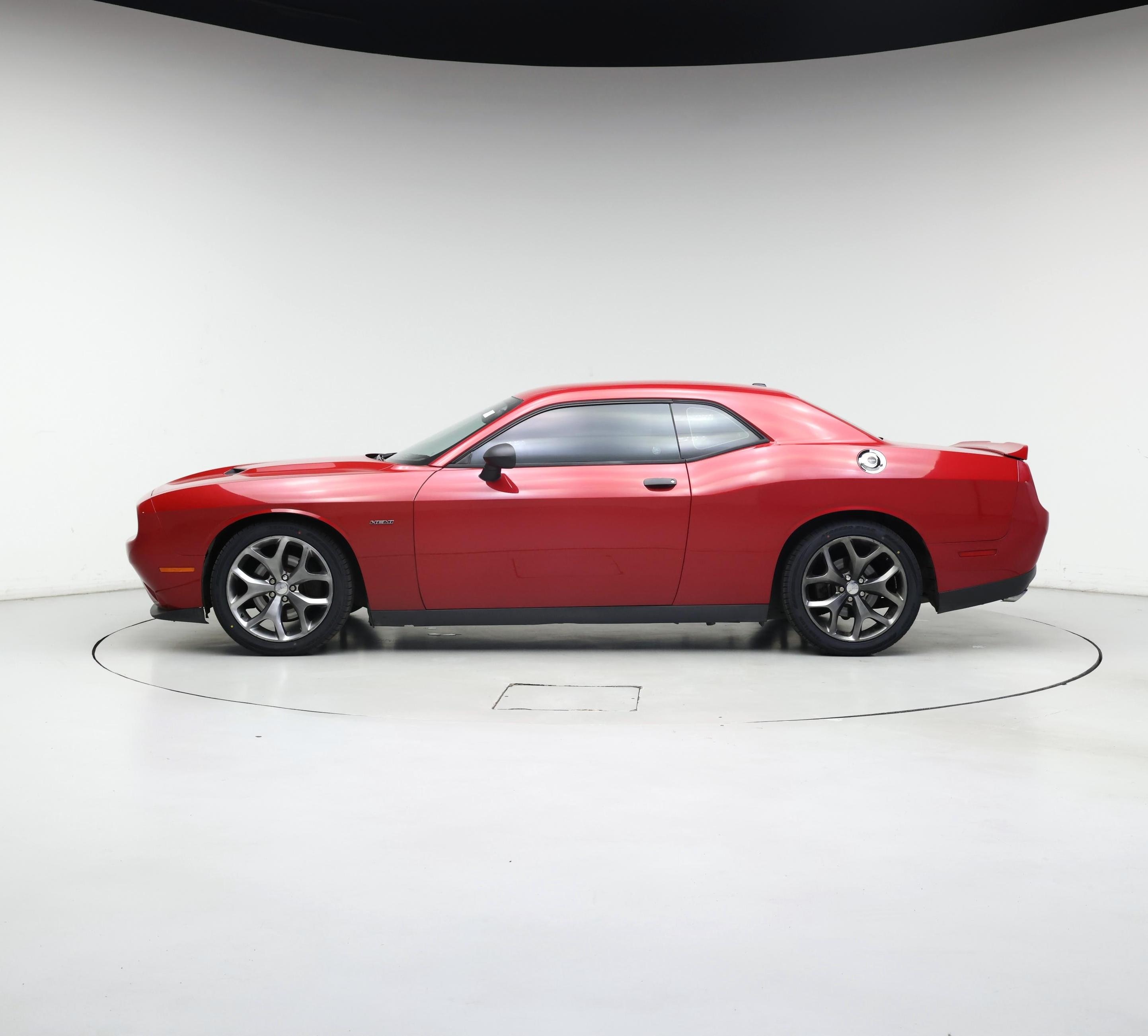 Thumbnail: 2015 Dodge Challenger - 3