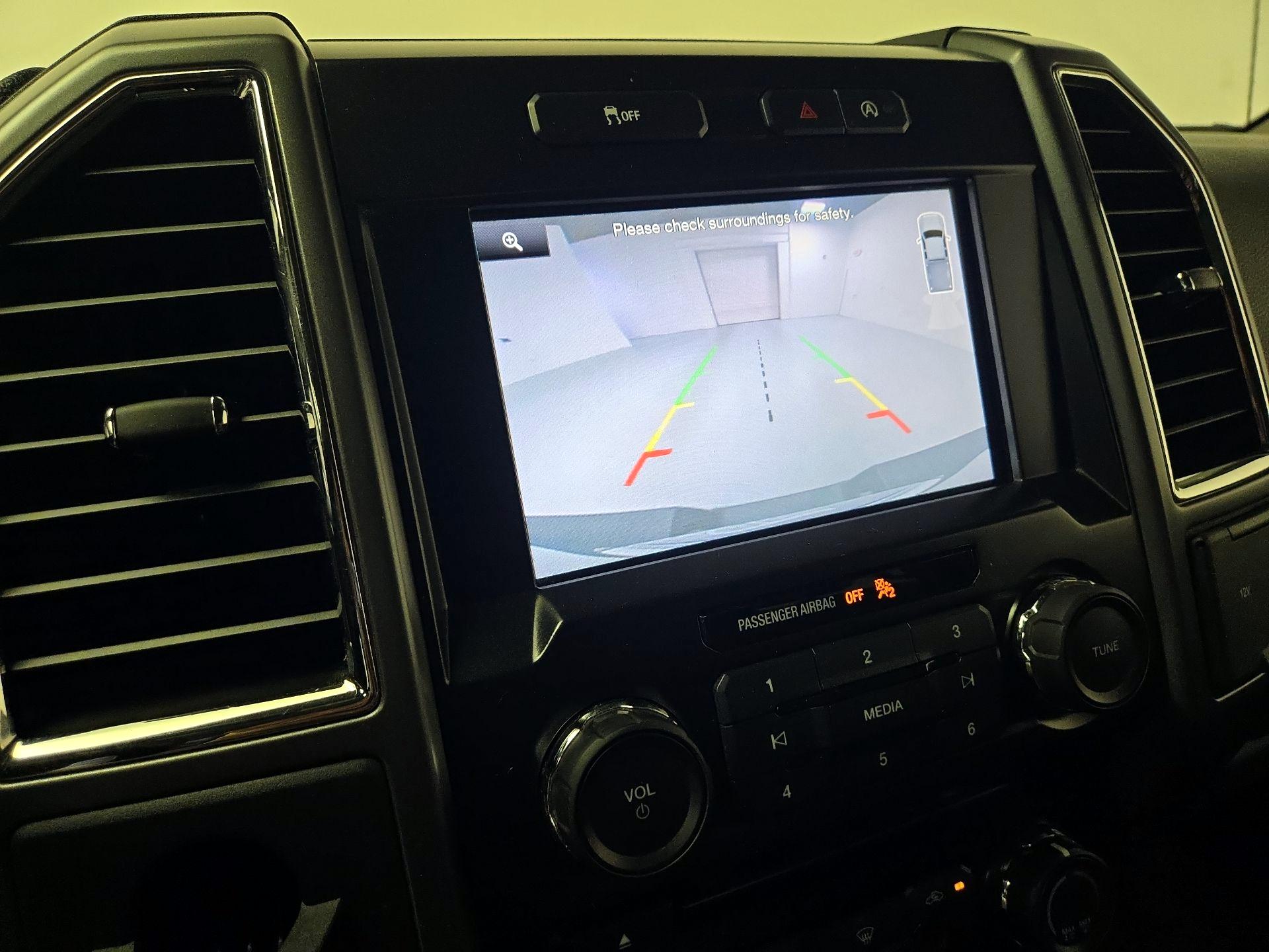 Thumbnail: 2015 Ford F-150 - 14