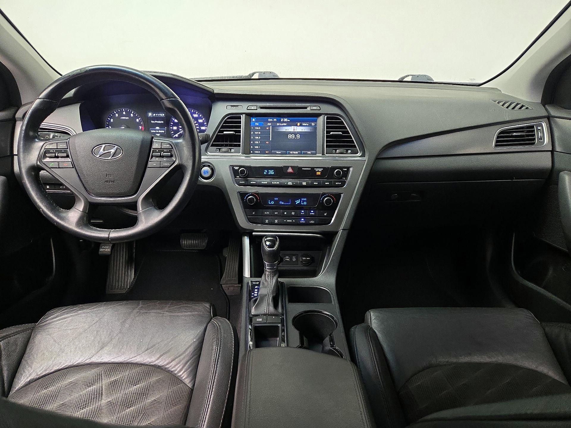 Thumbnail: 2015 Hyundai Sonata - 9