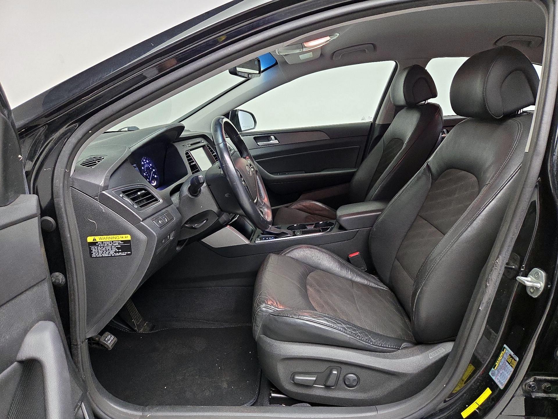 Thumbnail: 2015 Hyundai Sonata - 11