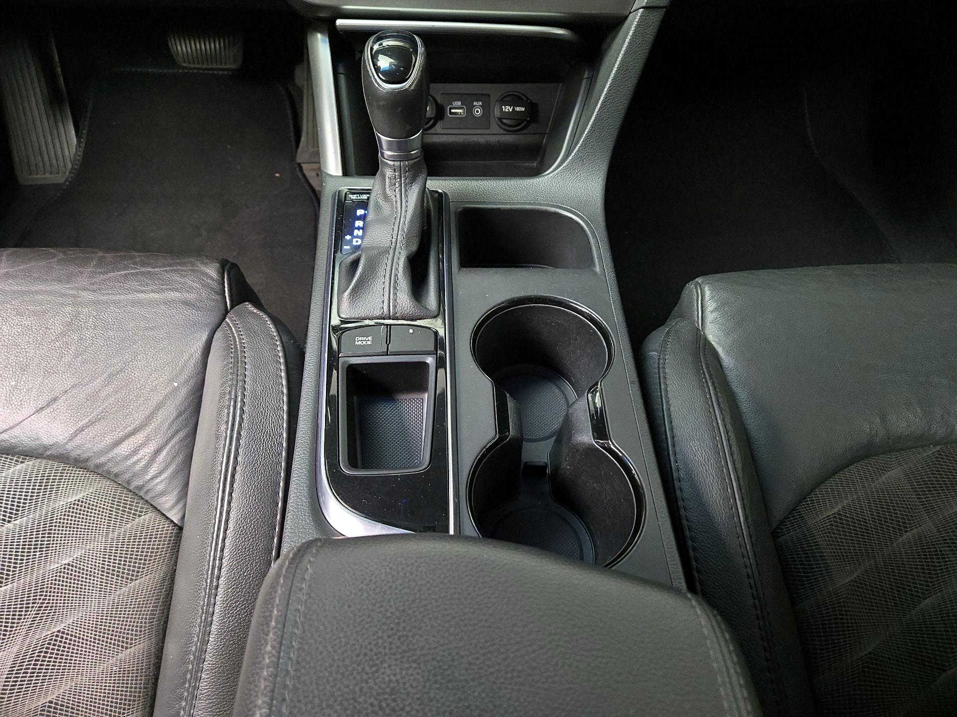 Thumbnail: 2015 Hyundai Sonata - 18