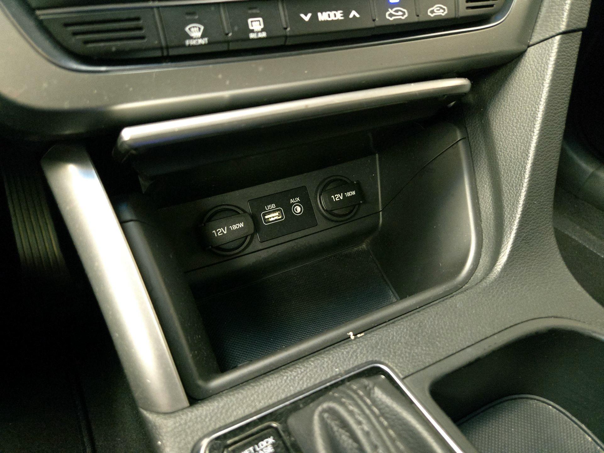 Thumbnail: 2015 Hyundai Sonata - 19