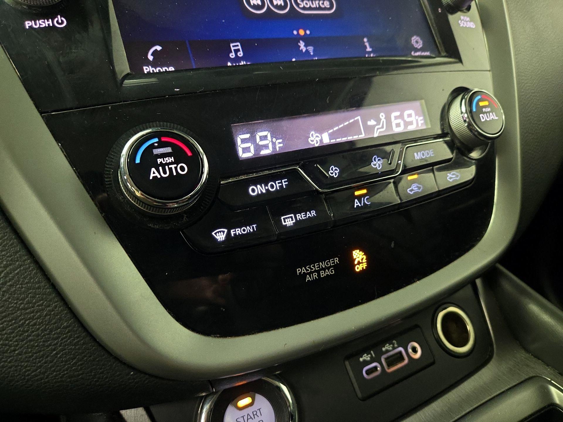 Thumbnail: 2020 Nissan Murano - 16