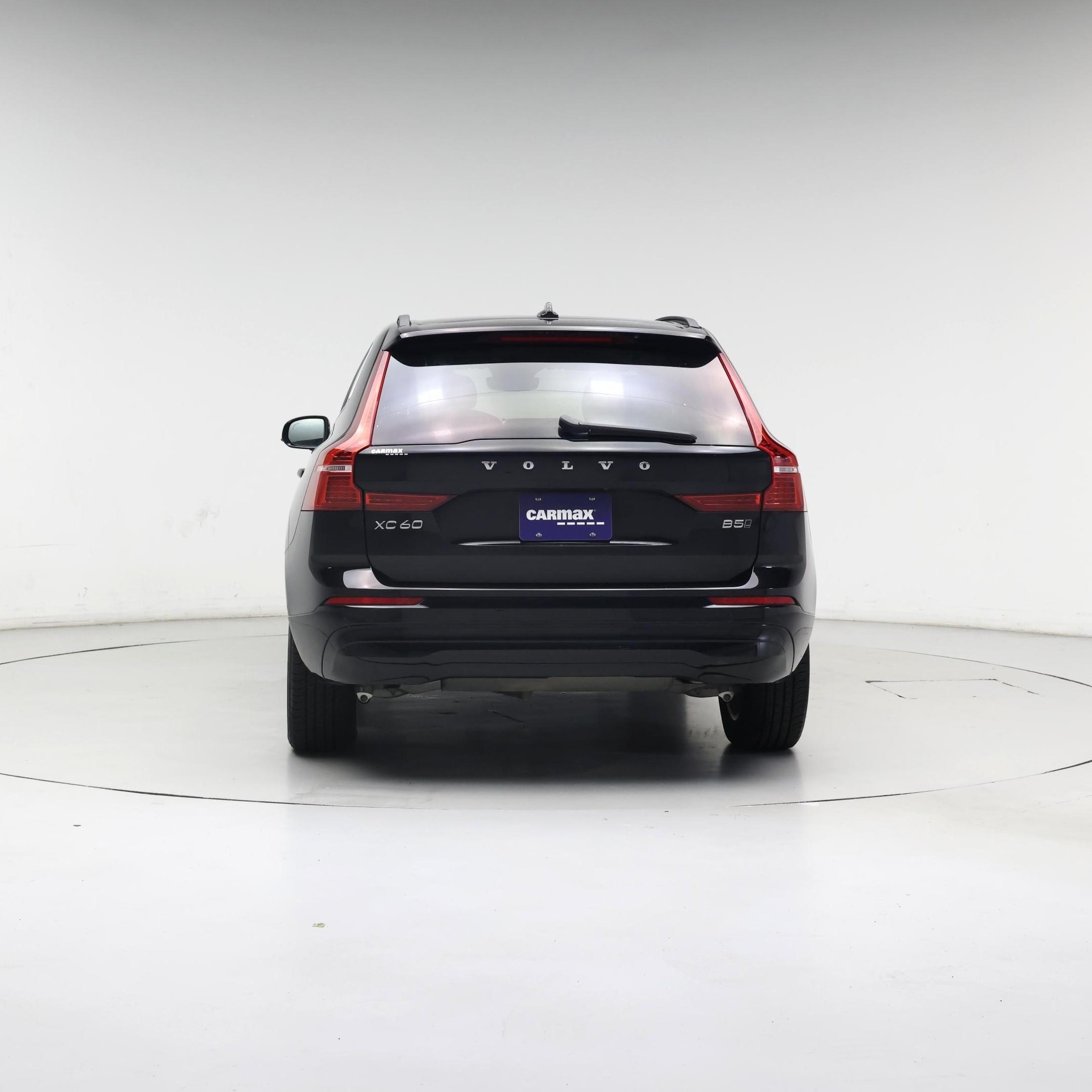 Thumbnail: 2022 Volvo XC60 - 6