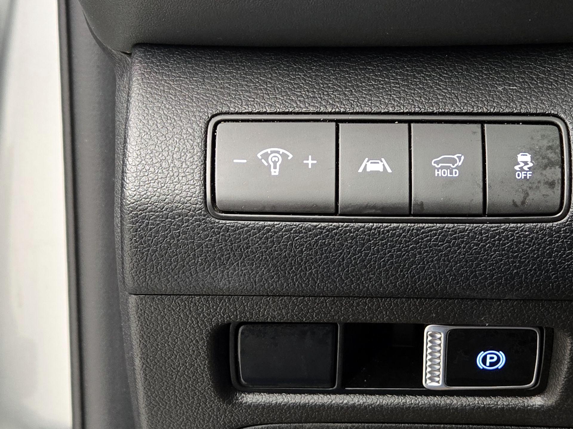 Thumbnail: 2023 Hyundai Santa Fe - 13