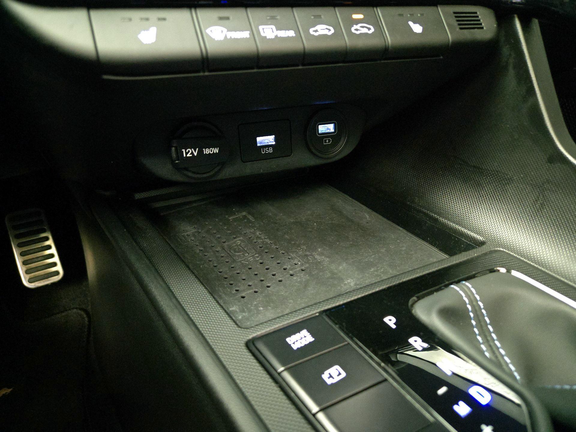 Thumbnail: 2022 Hyundai Elantra - 19