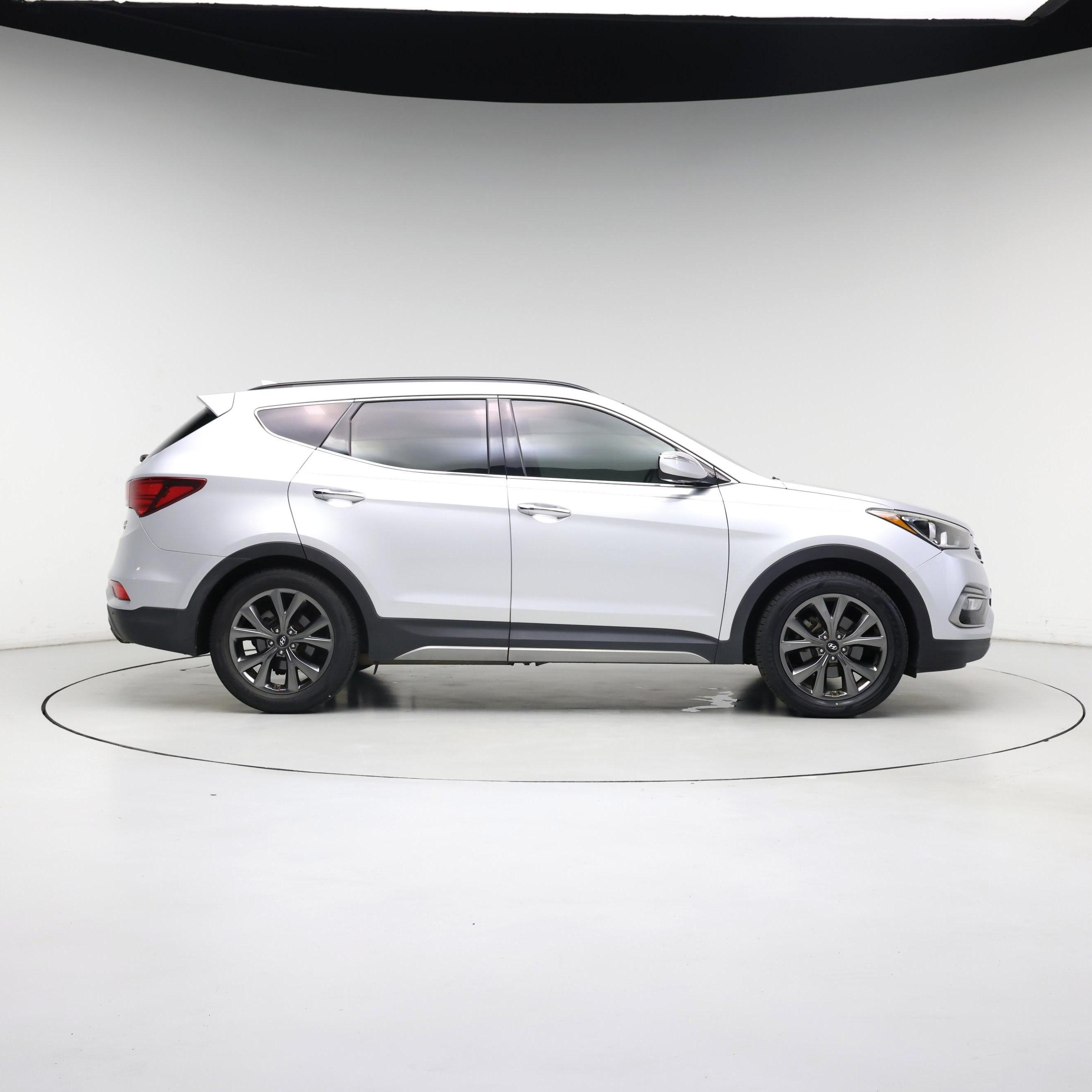 Thumbnail: 2017 Hyundai Santa Fe - 7