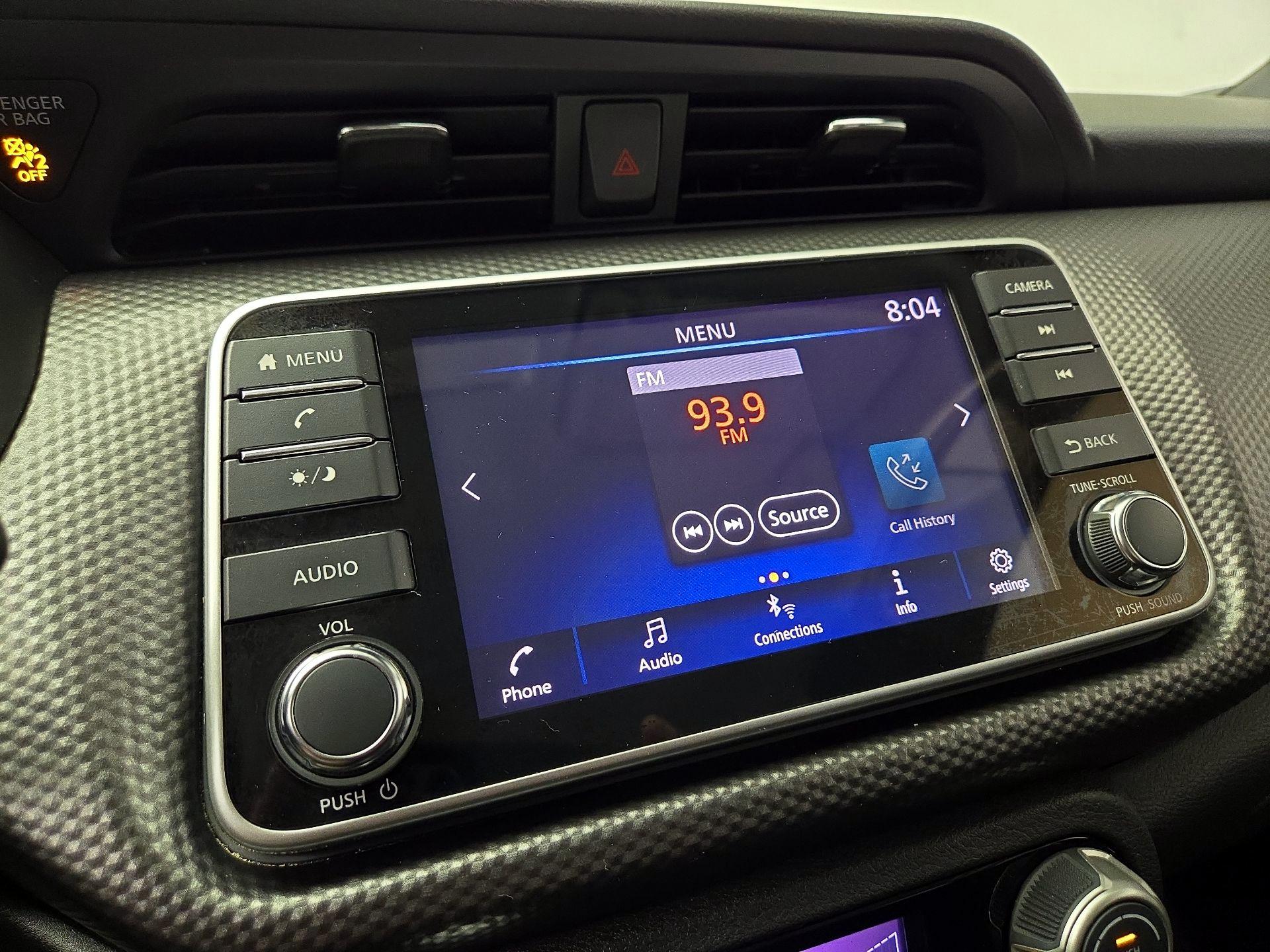 Thumbnail: 2019 Nissan Kicks - 15