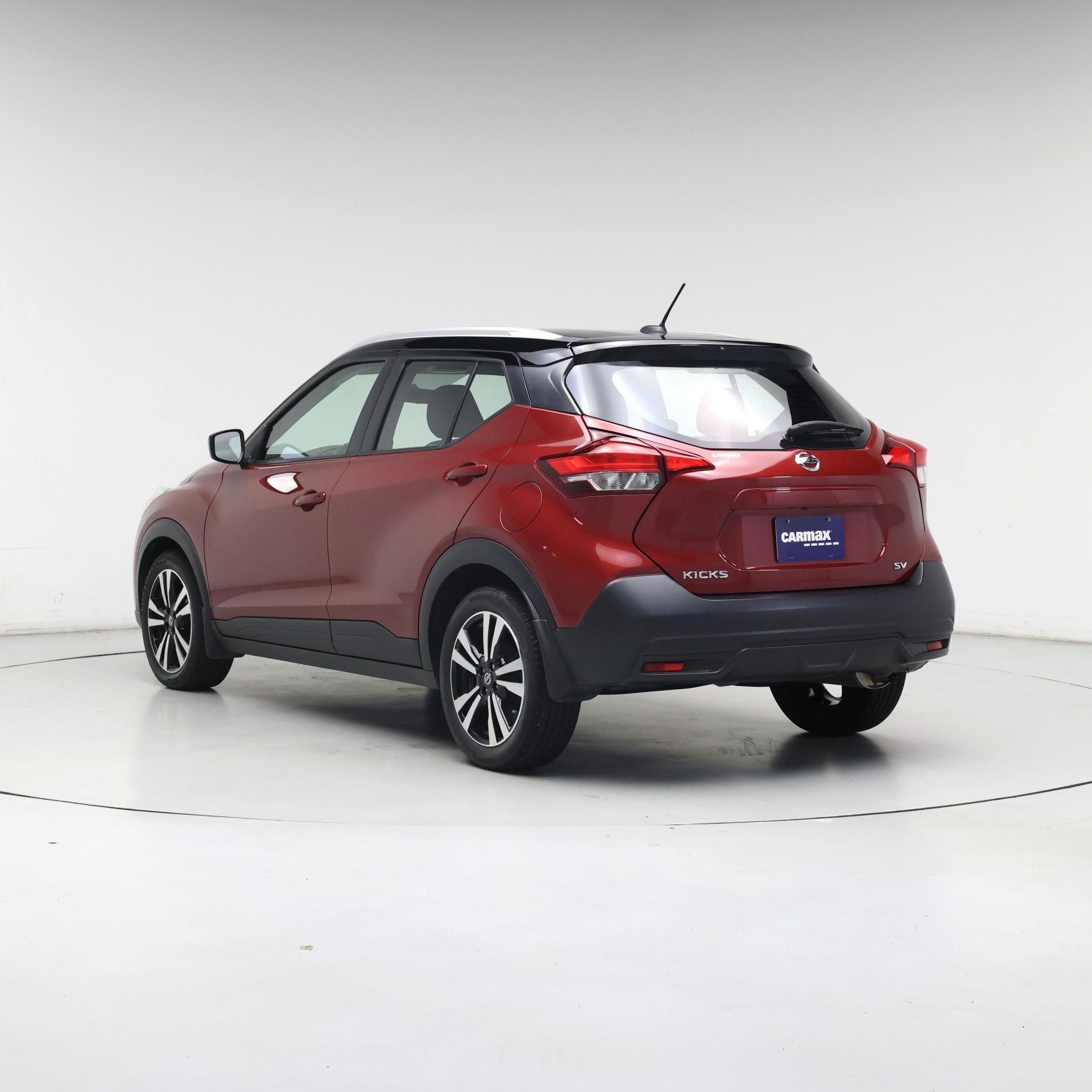 Thumbnail: 2019 Nissan Kicks - 2