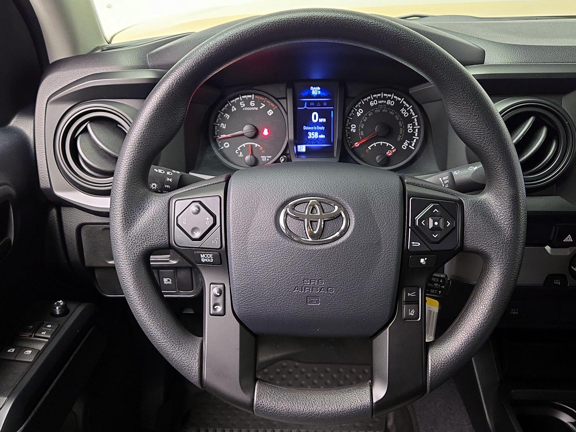 Thumbnail: 2019 Toyota Tacoma - 10