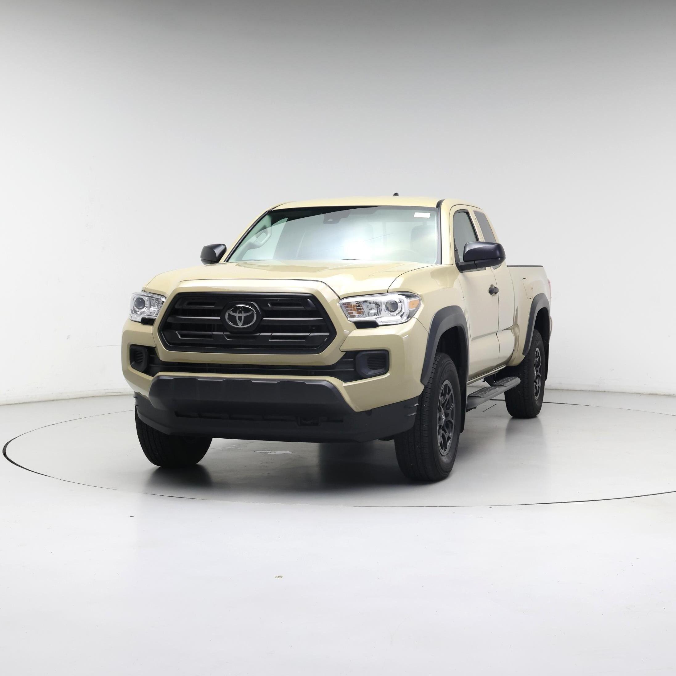 Thumbnail: 2019 Toyota Tacoma - 4