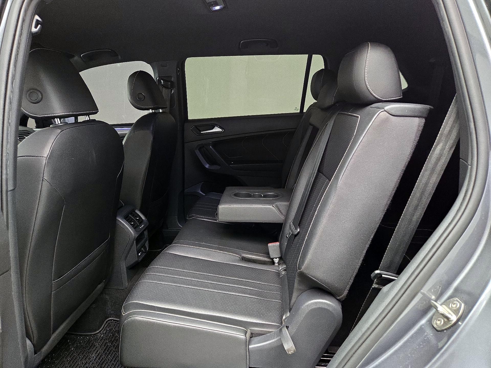 Thumbnail: 2022 Volkswagen Tiguan - 19