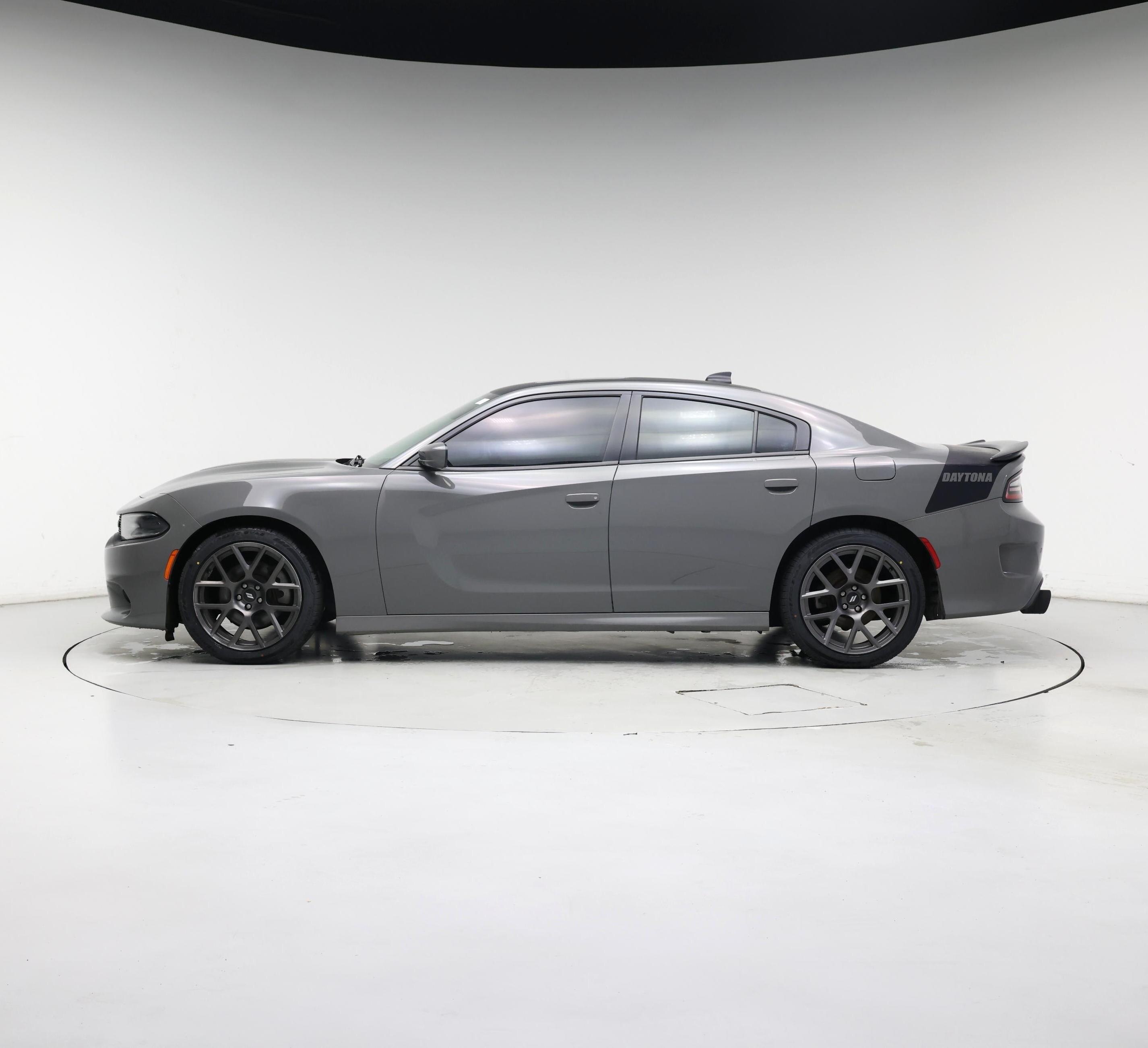 Thumbnail: 2017 Dodge Charger - 3
