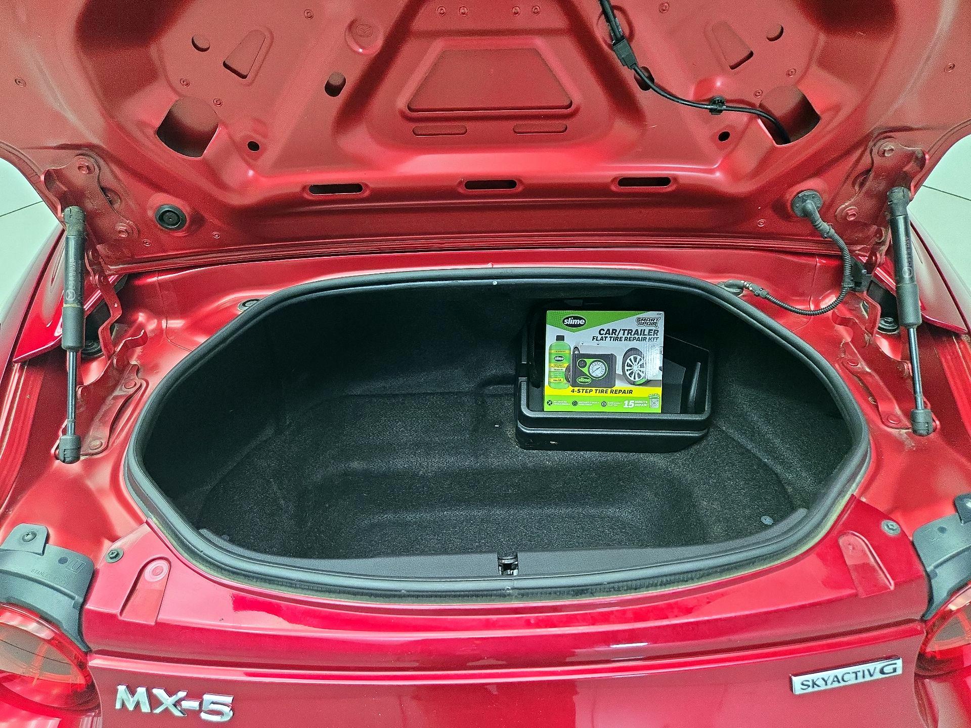 Thumbnail: 2020 Mazda MX-5 Miata - 20