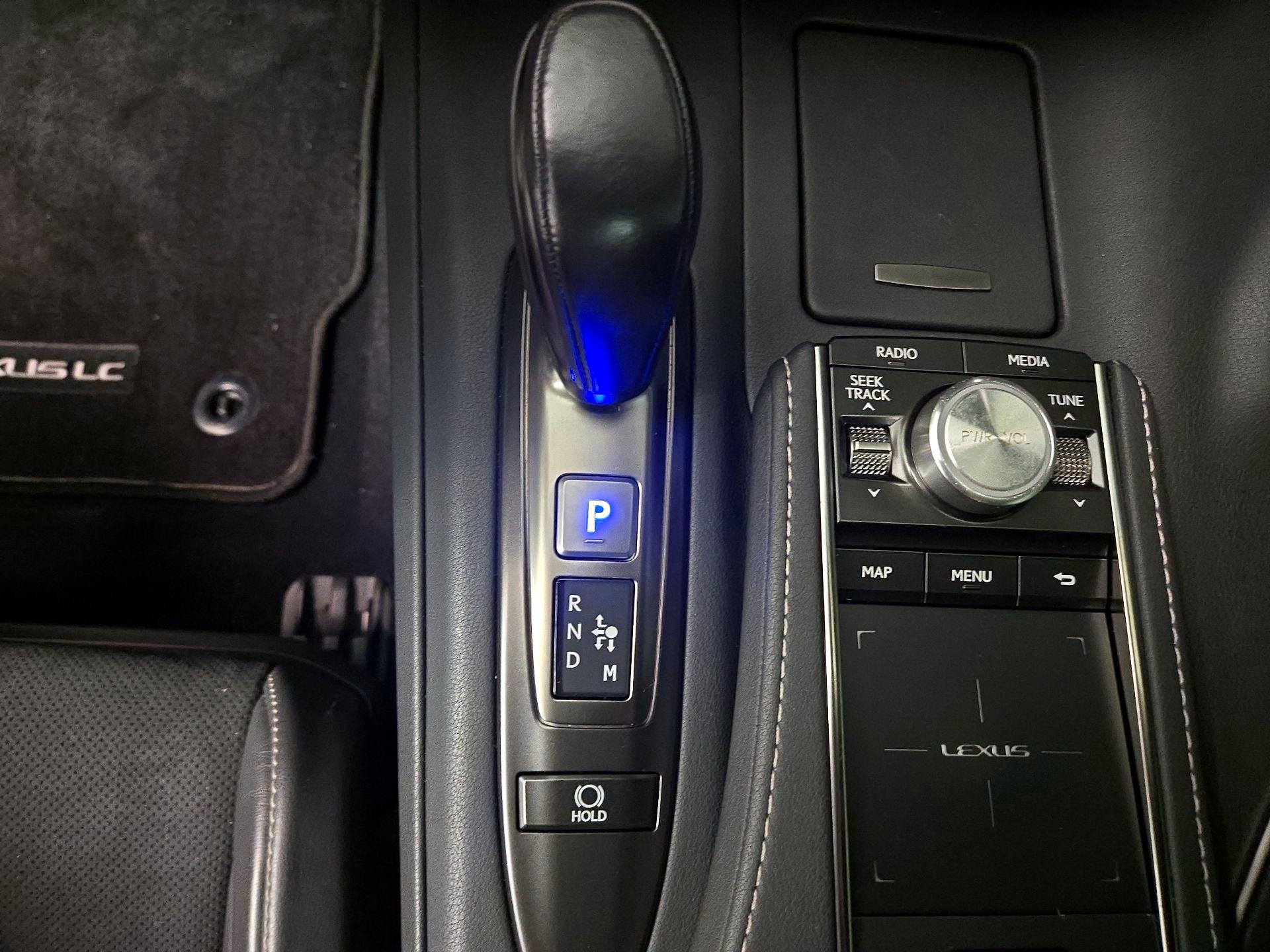 Thumbnail: 2021 Lexus LC - 18