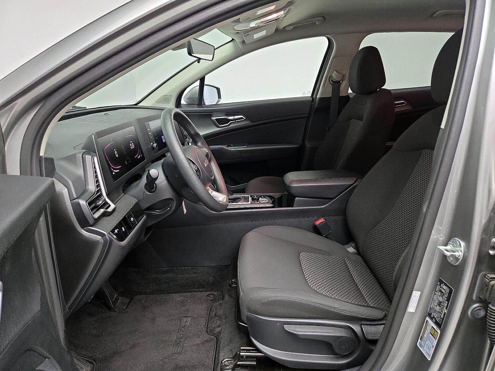 Thumbnail: 2024 Kia Sportage - 11