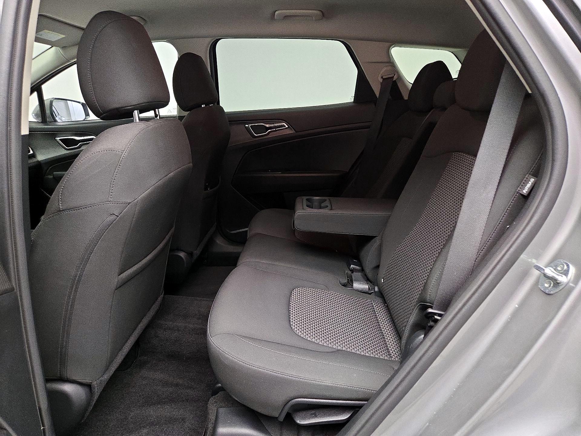 Thumbnail: 2024 Kia Sportage - 19