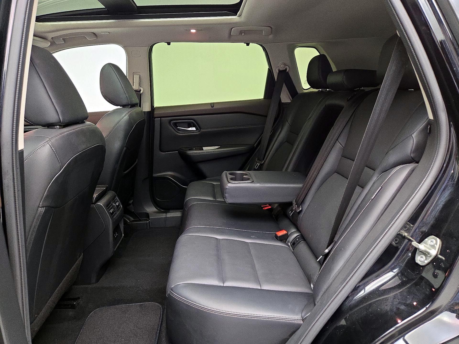 Thumbnail: 2023 Nissan Rogue - 20