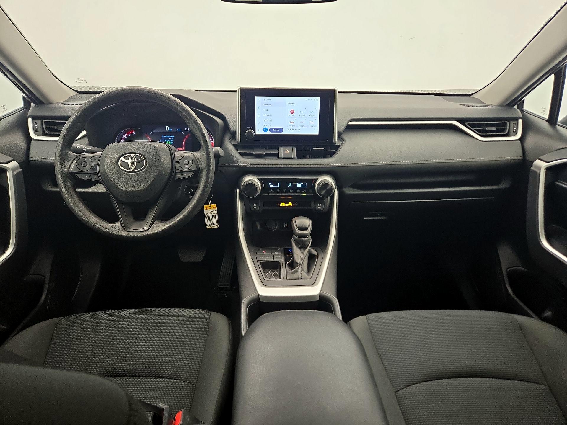 Thumbnail: 2024 Toyota RAV4 - 9