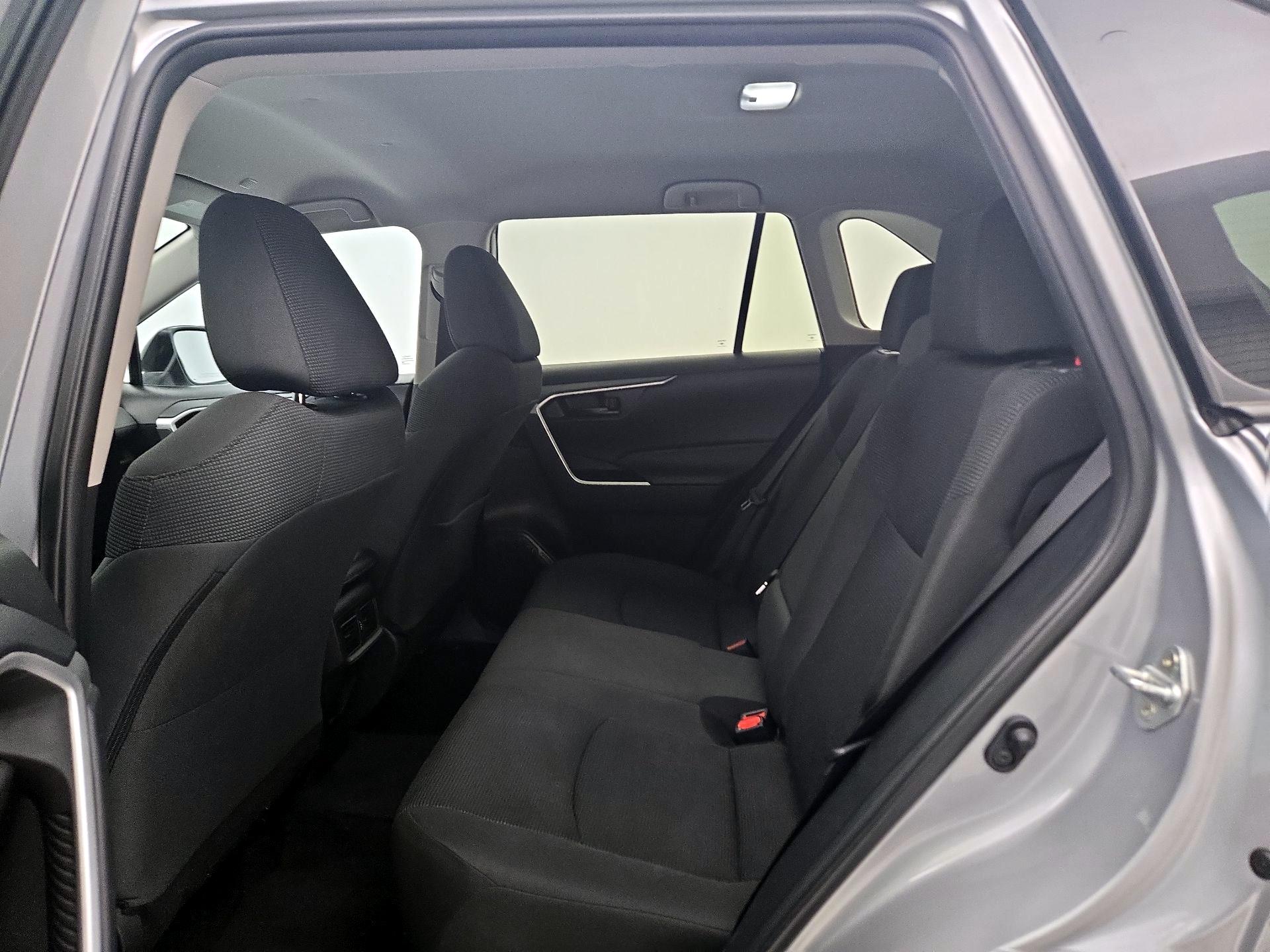 Thumbnail: 2024 Toyota RAV4 - 19