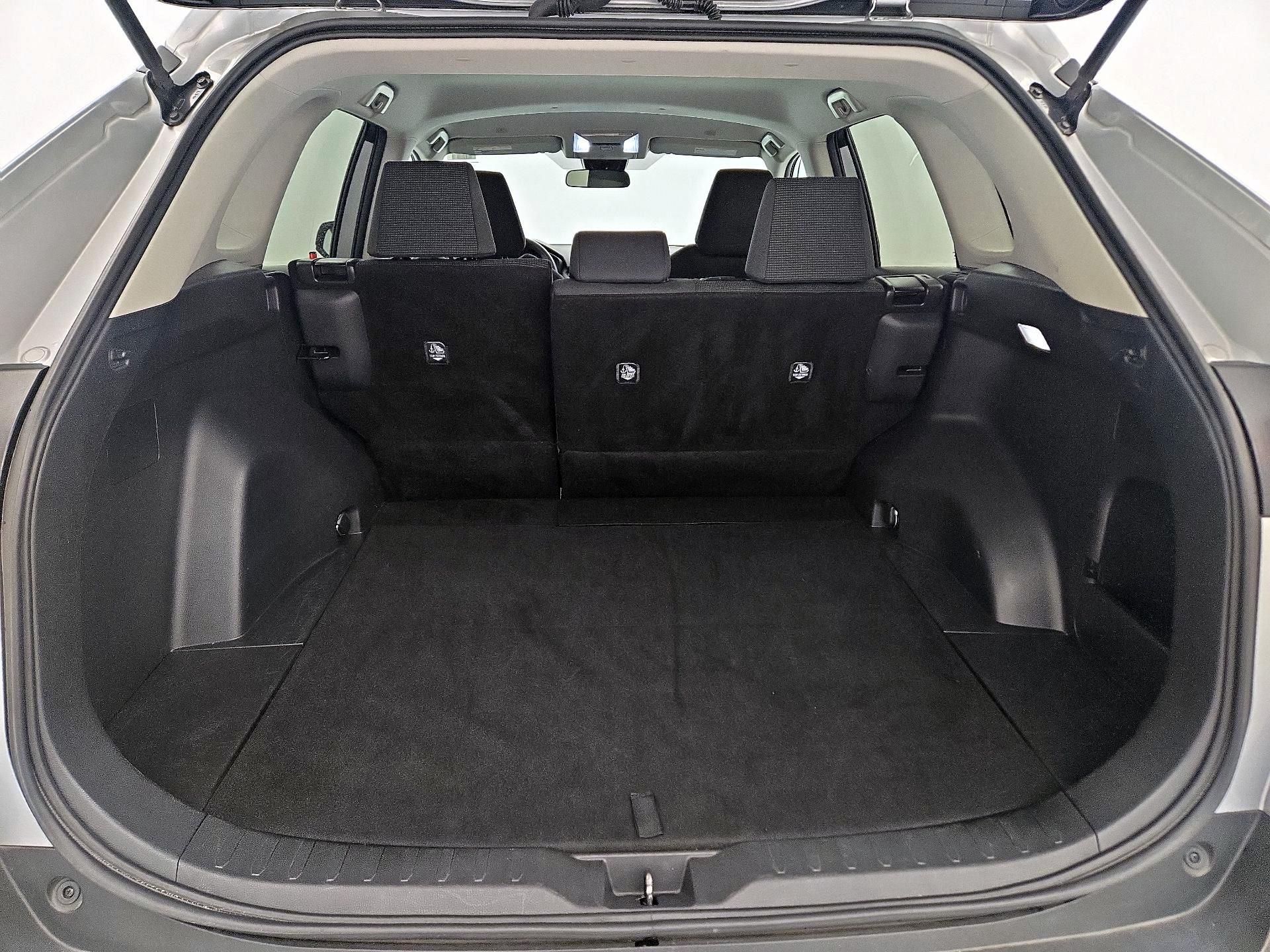 Thumbnail: 2024 Toyota RAV4 - 20