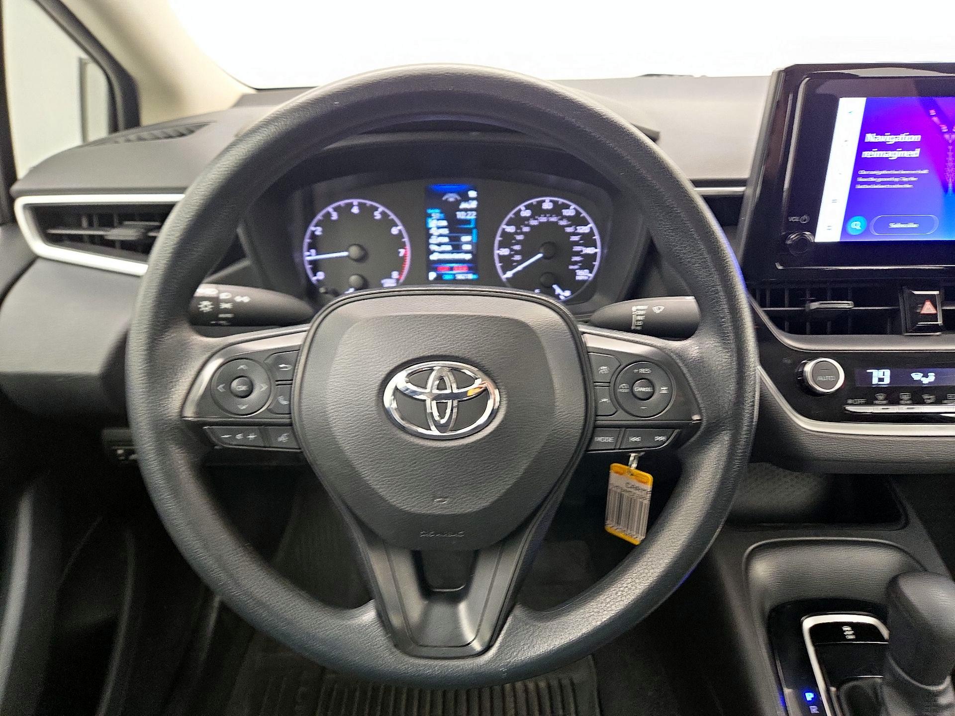 Thumbnail: 2024 Toyota Corolla - 10