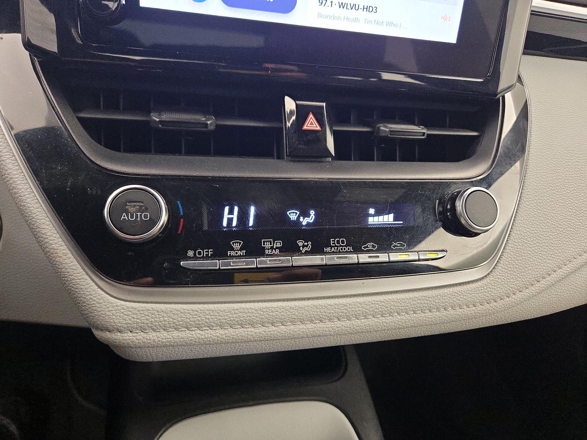 Thumbnail: 2023 Toyota Corolla - 17