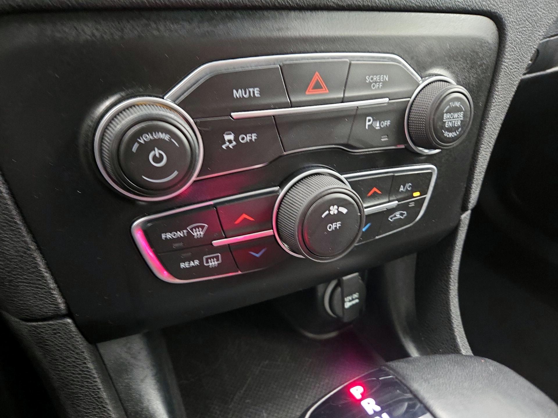 Thumbnail: 2023 Dodge Charger - 16