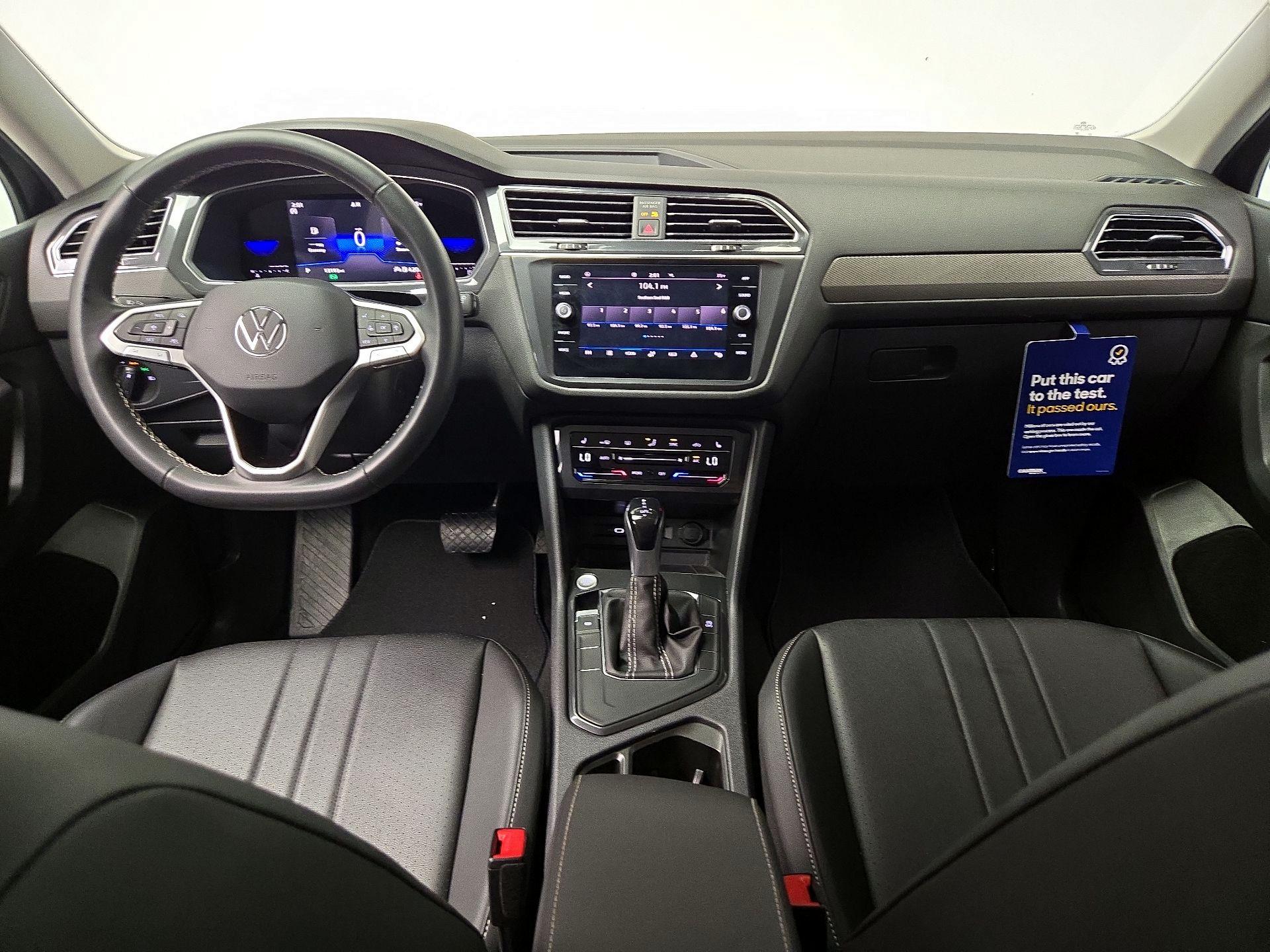 Thumbnail: 2023 Volkswagen Tiguan - 9