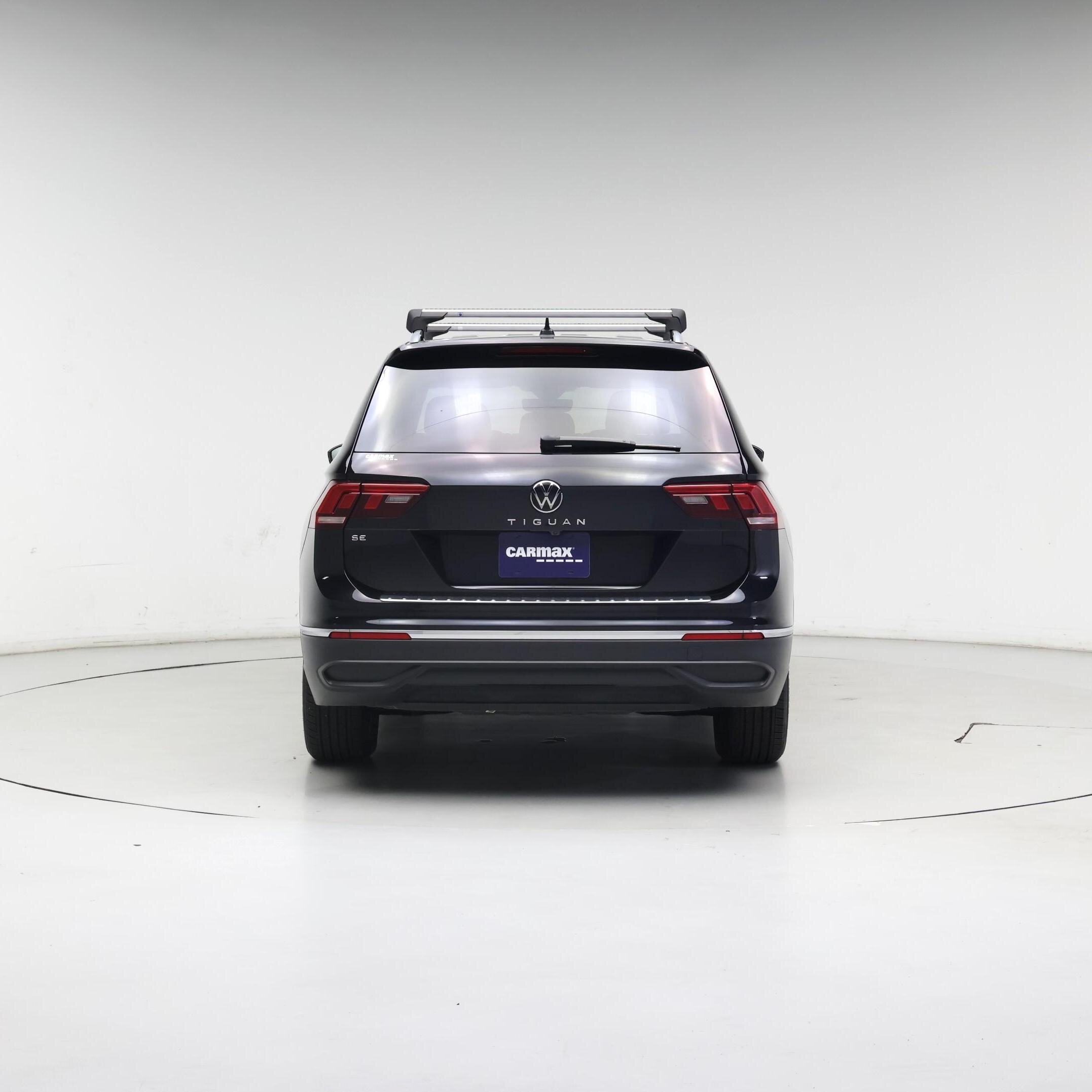 Thumbnail: 2023 Volkswagen Tiguan - 6