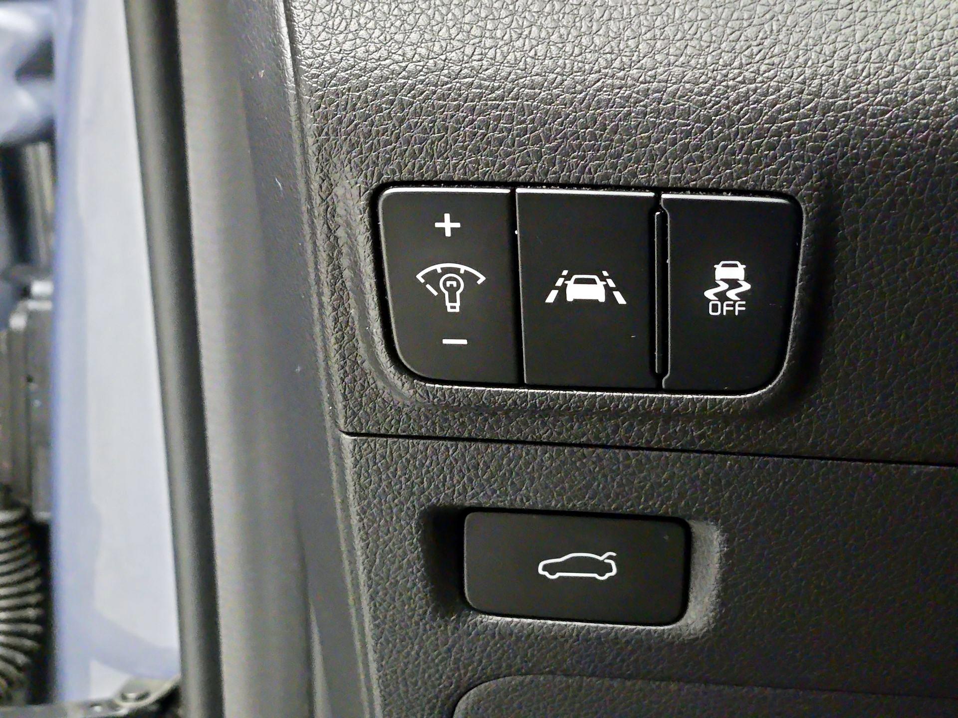 Thumbnail: 2021 Kia K5 - 13