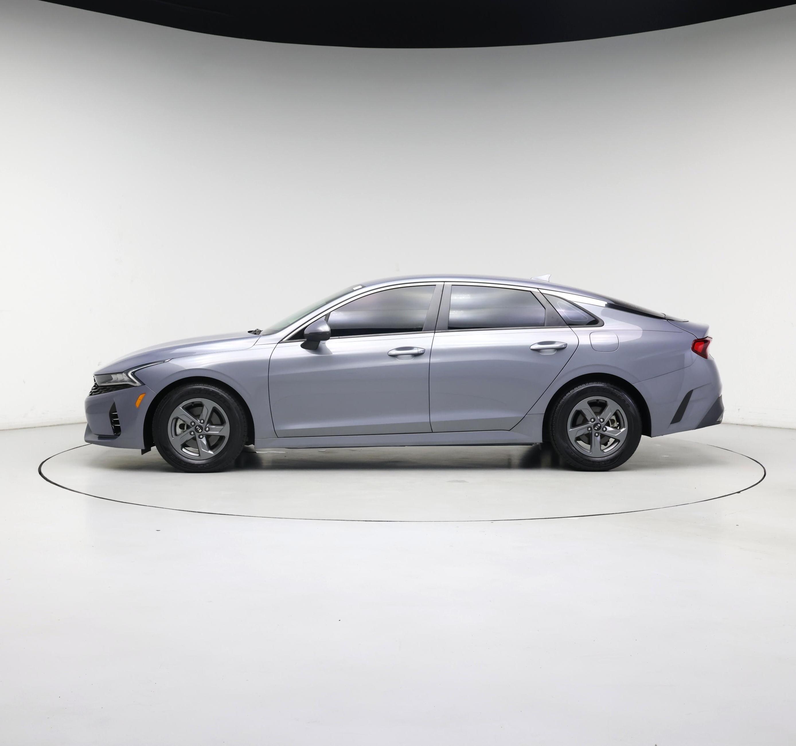 Thumbnail: 2021 Kia K5 - 3