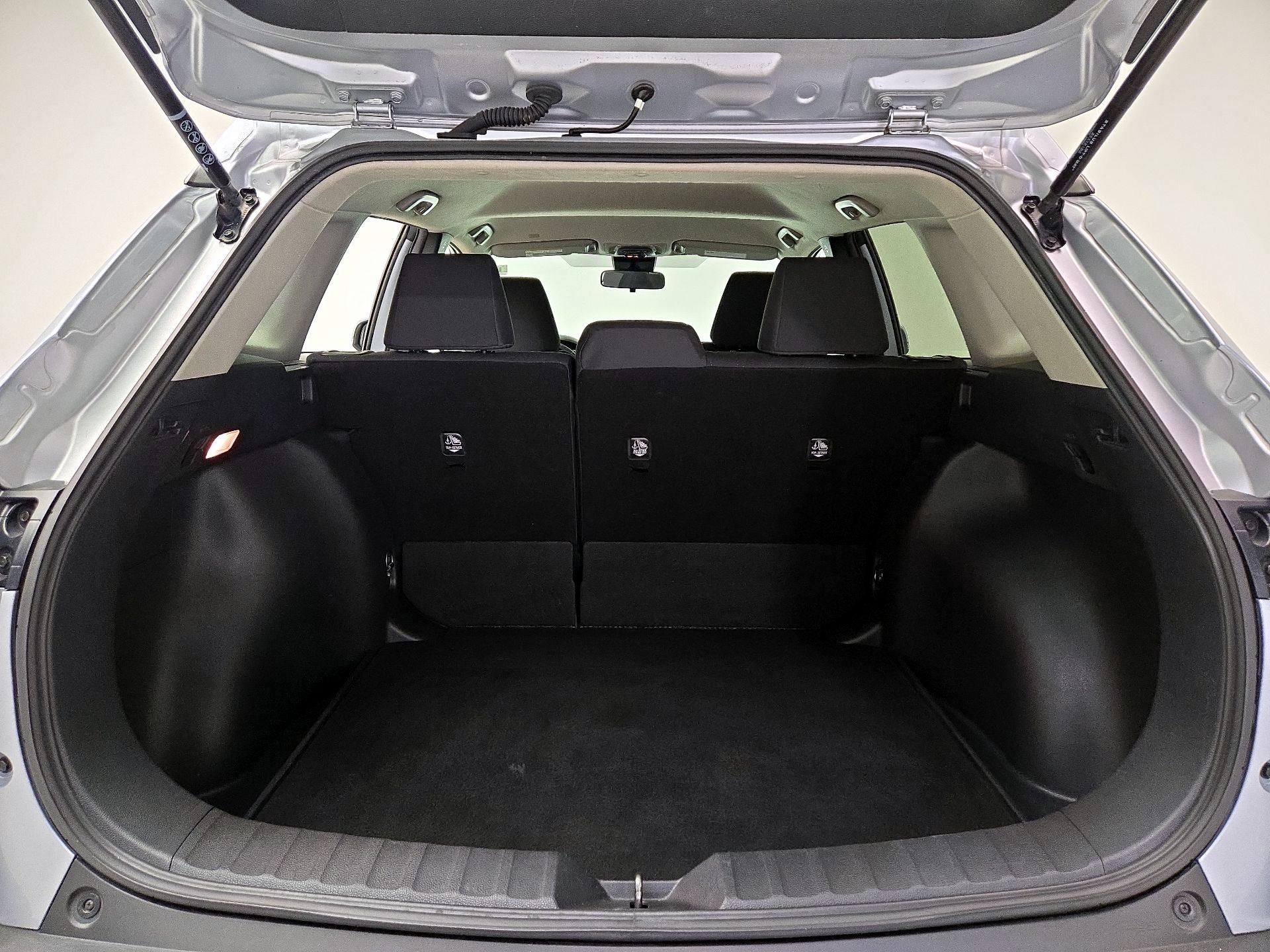 Thumbnail: 2022 Toyota Corolla Cross - 20