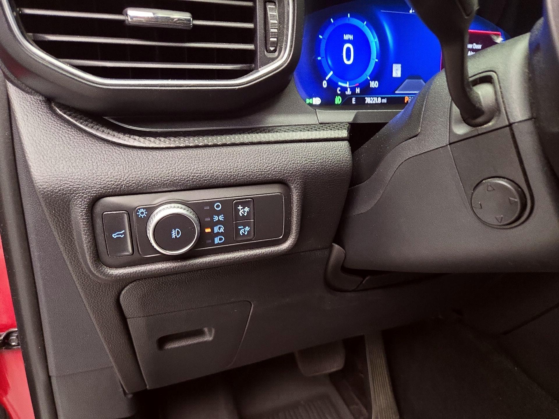 Thumbnail: 2020 Ford Explorer - 13