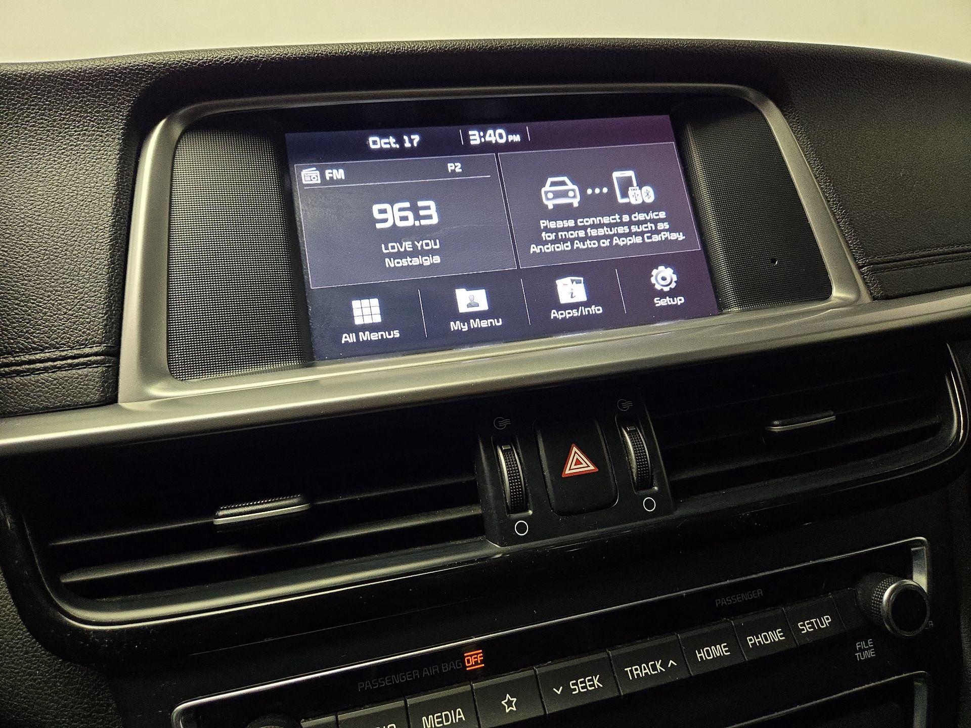 Thumbnail: 2019 Kia Optima - 15