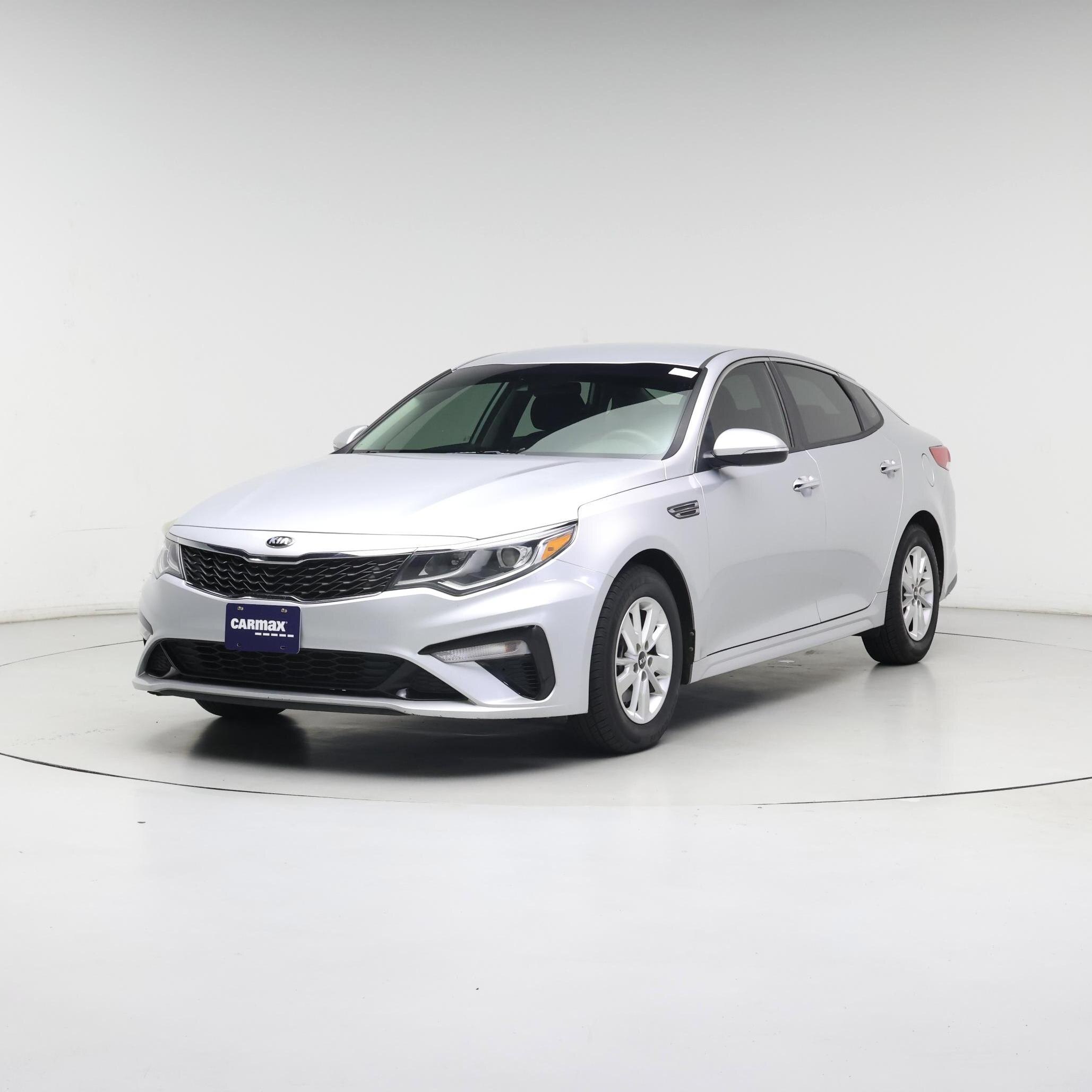 Thumbnail: 2019 Kia Optima - 4