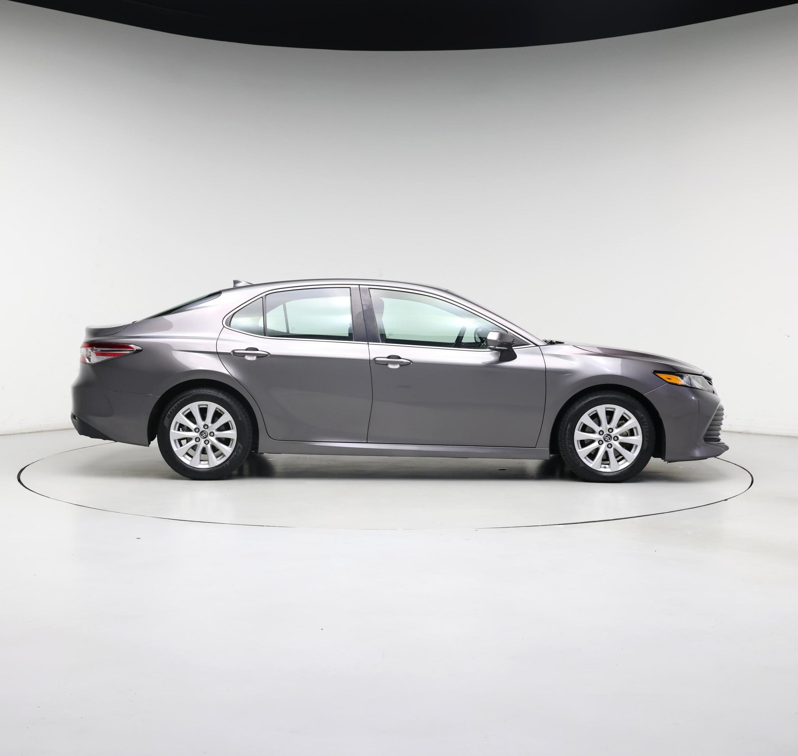Thumbnail: 2019 Toyota Camry - 7